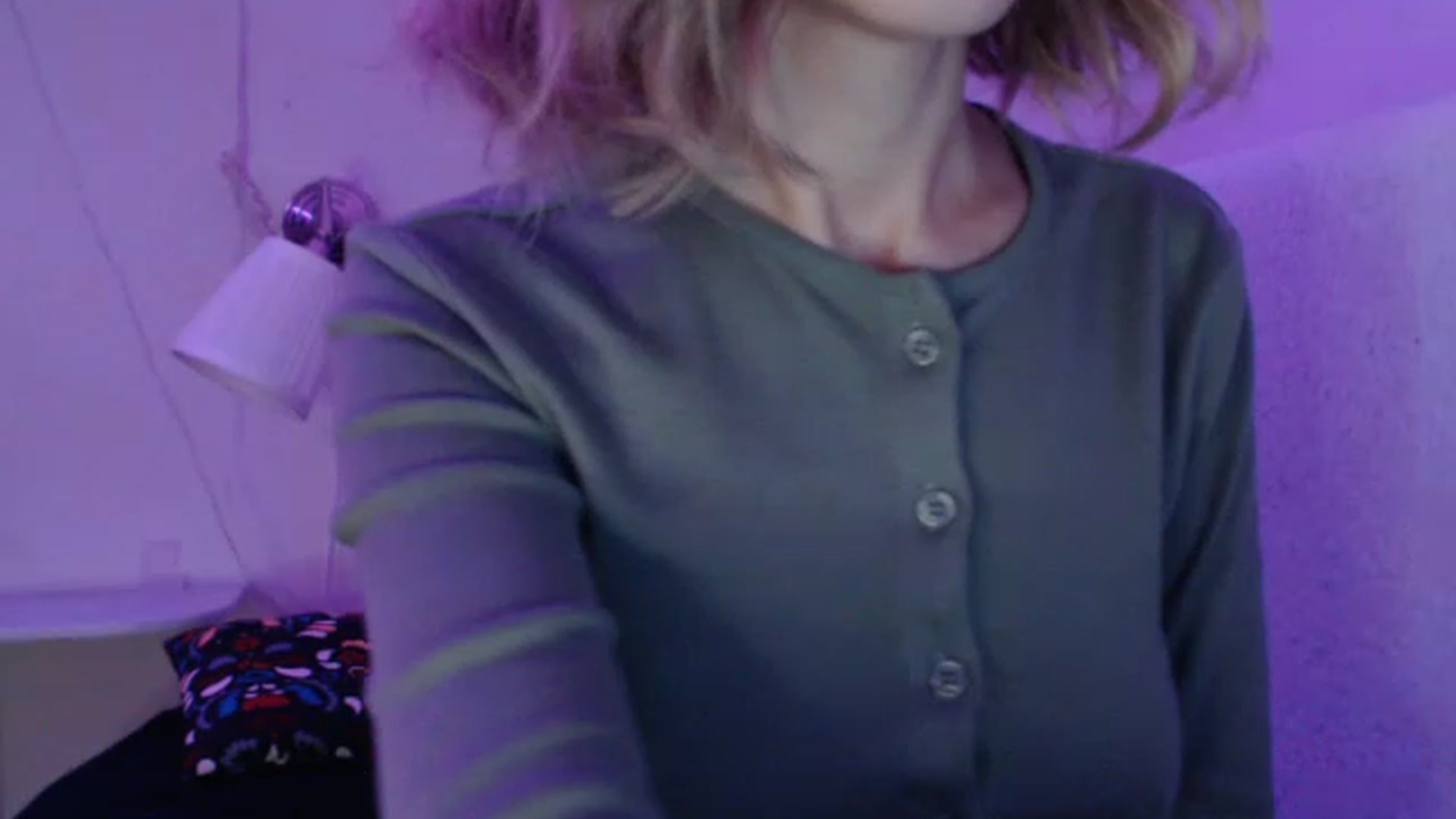 Gallery image thumbnail from Nora_Sweet's myfreecams stream on, 11/18/2022, 13:27 image 18 of 20