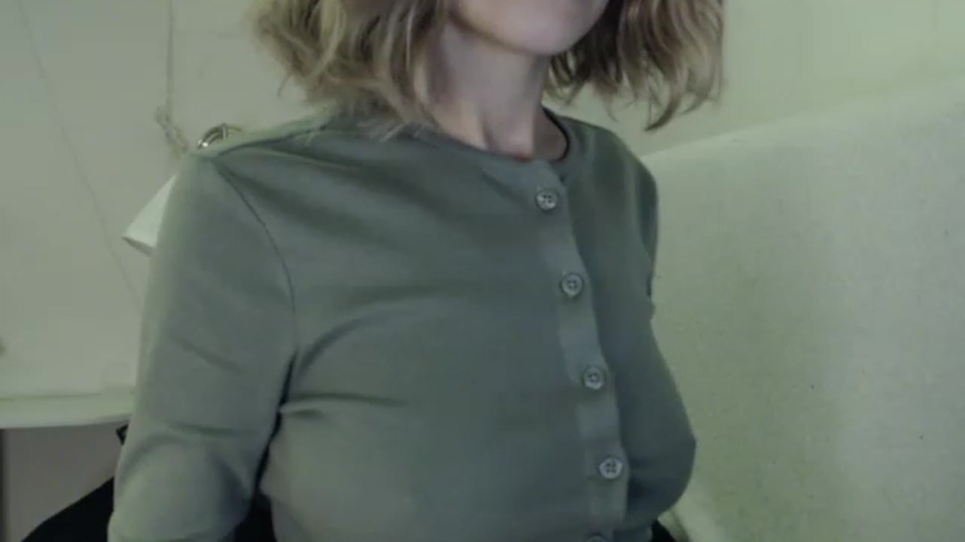 Gallery image thumbnail from Nora_Sweet's myfreecams stream on, 11/18/2022, 13:27 image 15 of 20