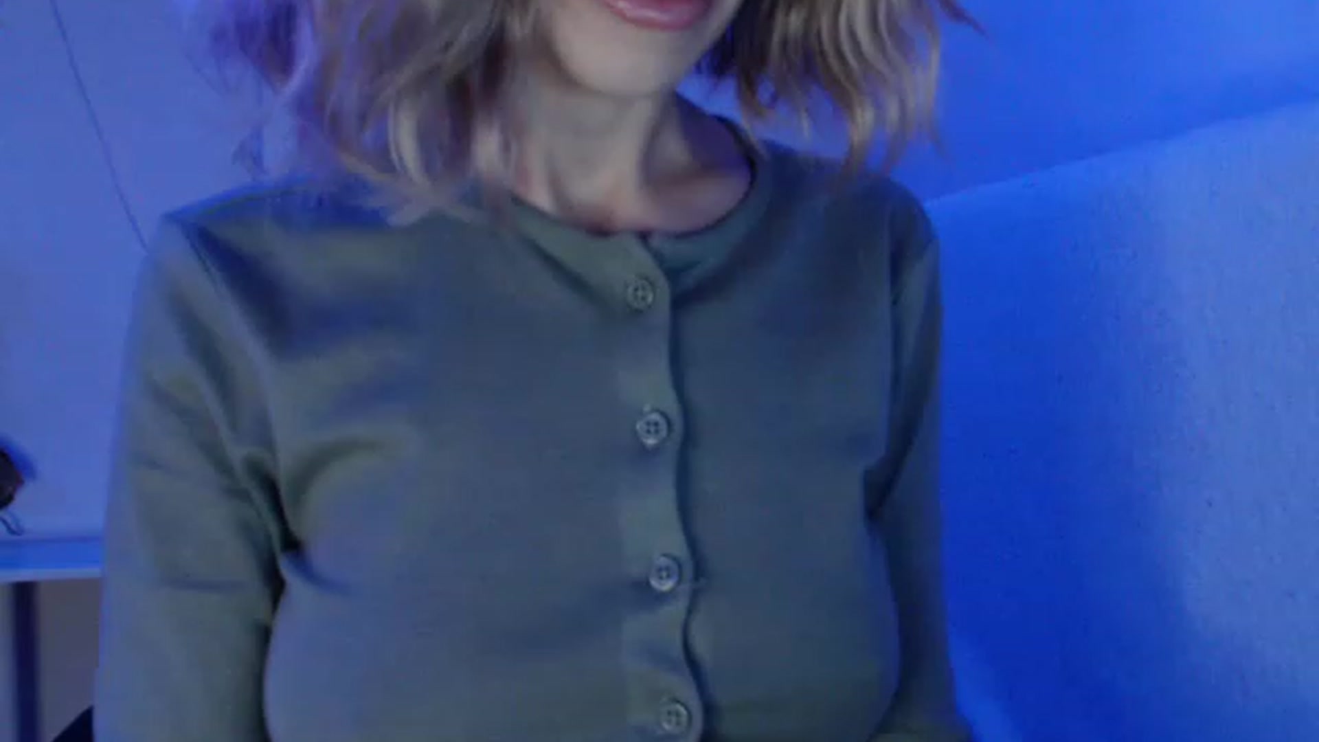 Gallery image thumbnail from Nora_Sweet's myfreecams stream on, 11/18/2022, 13:27 image 6 of 20
