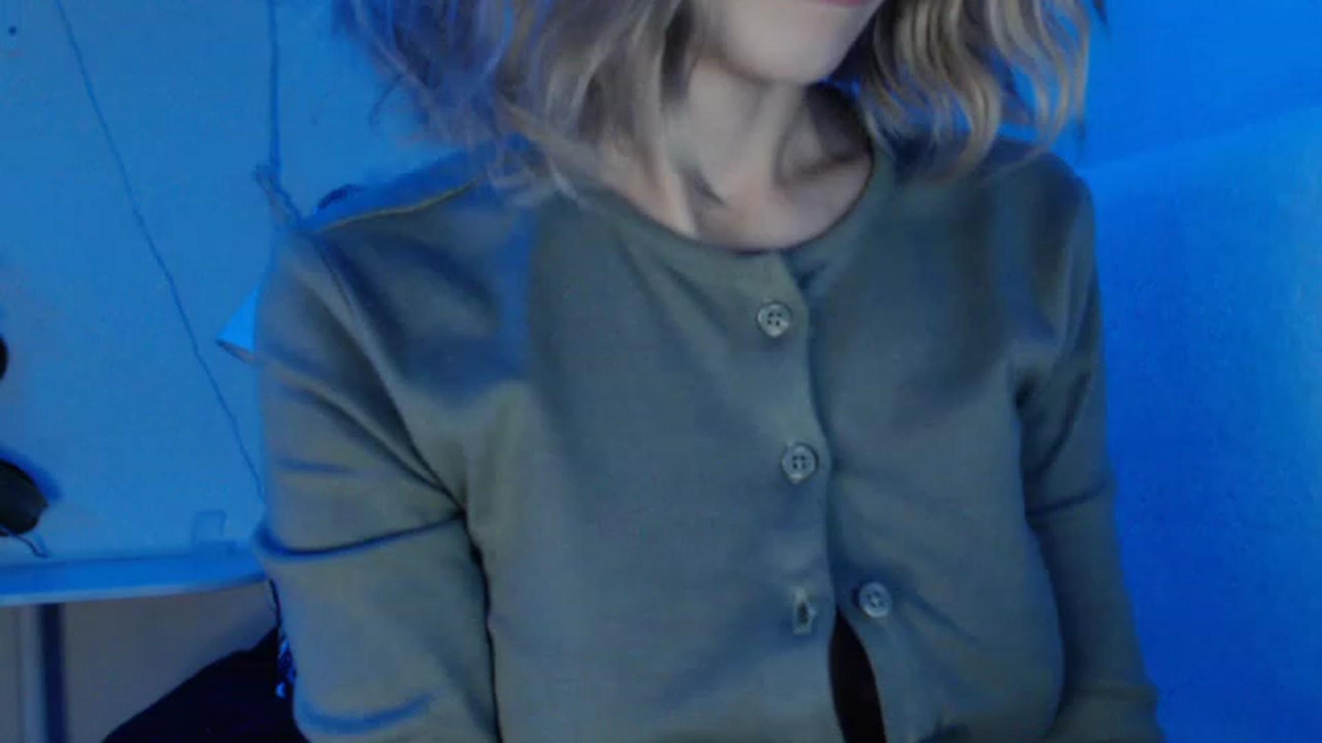 Gallery image thumbnail from Nora_Sweet's myfreecams stream on, 11/18/2022, 14:16 image 6 of 20
