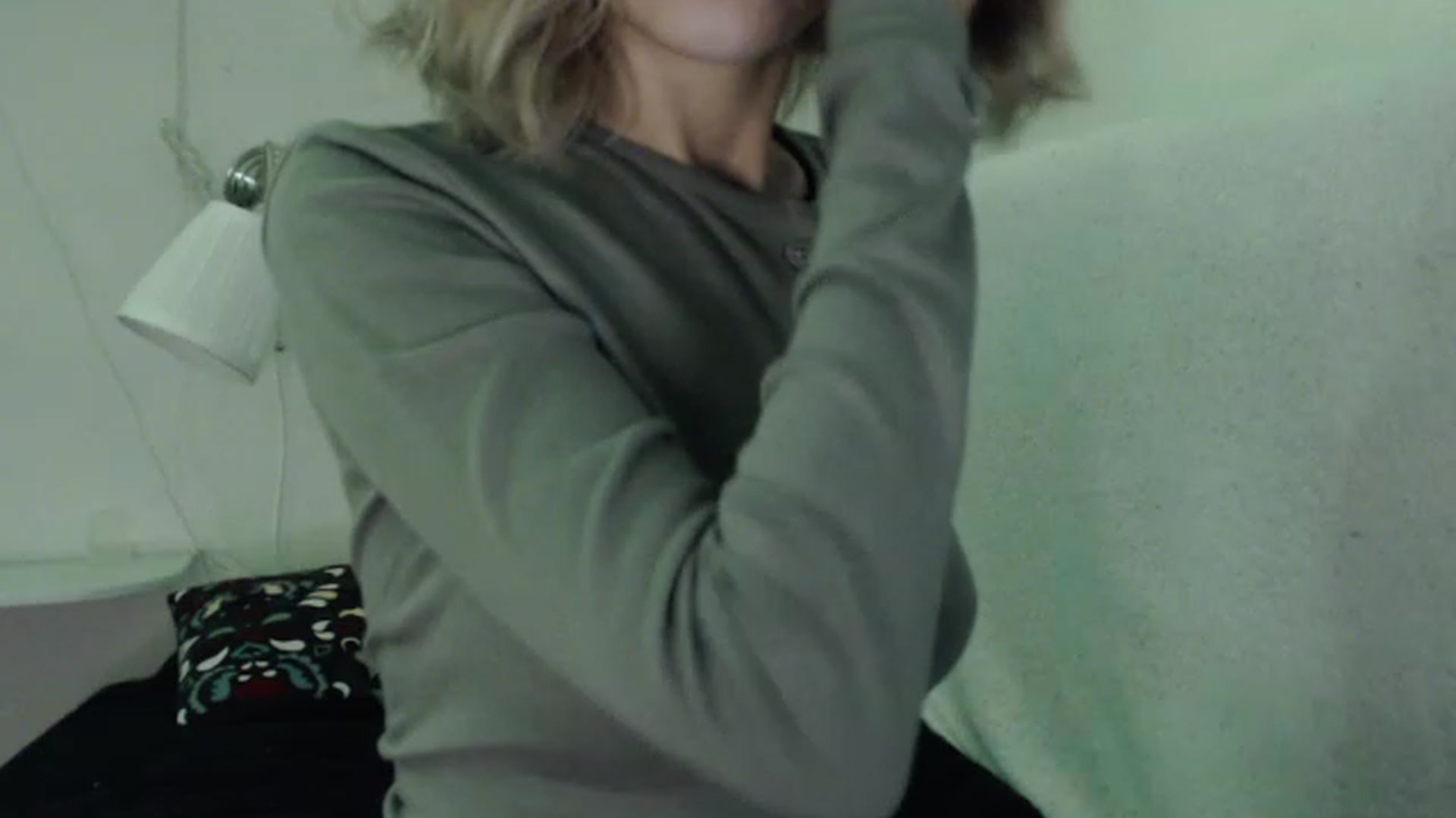 Gallery image thumbnail from Nora_Sweet's myfreecams stream on, 11/18/2022, 20:43 image 17 of 20