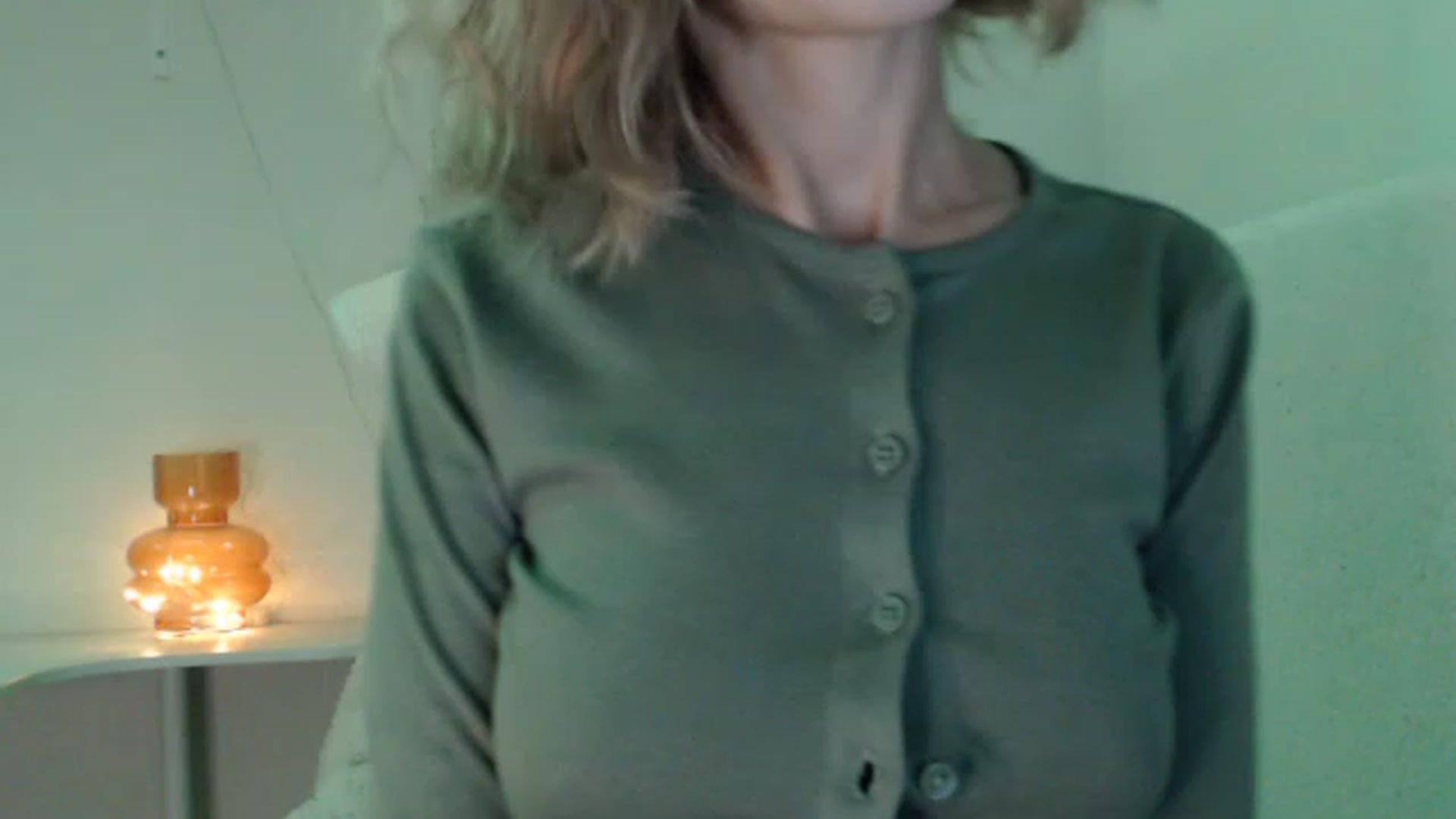Gallery image thumbnail from Nora_Sweet's myfreecams stream on, 11/21/2022, 14:34 image 14 of 20