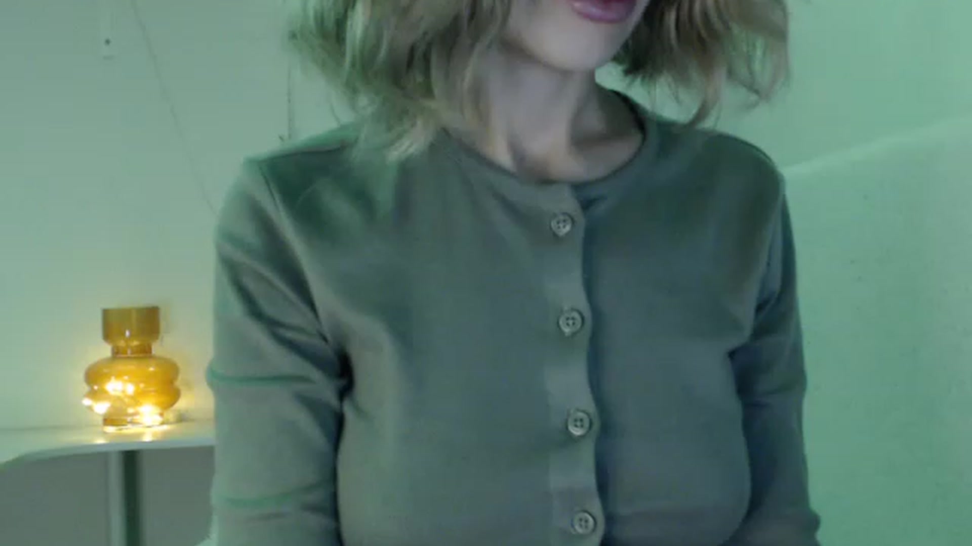 Gallery image thumbnail from Nora_Sweet's myfreecams stream on, 11/21/2022, 14:34 image 7 of 20