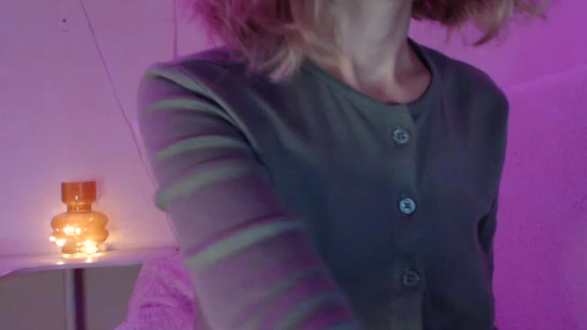 Gallery image thumbnail from Nora_Sweet's myfreecams stream on, 11/21/2022, 14:34 image 11 of 20