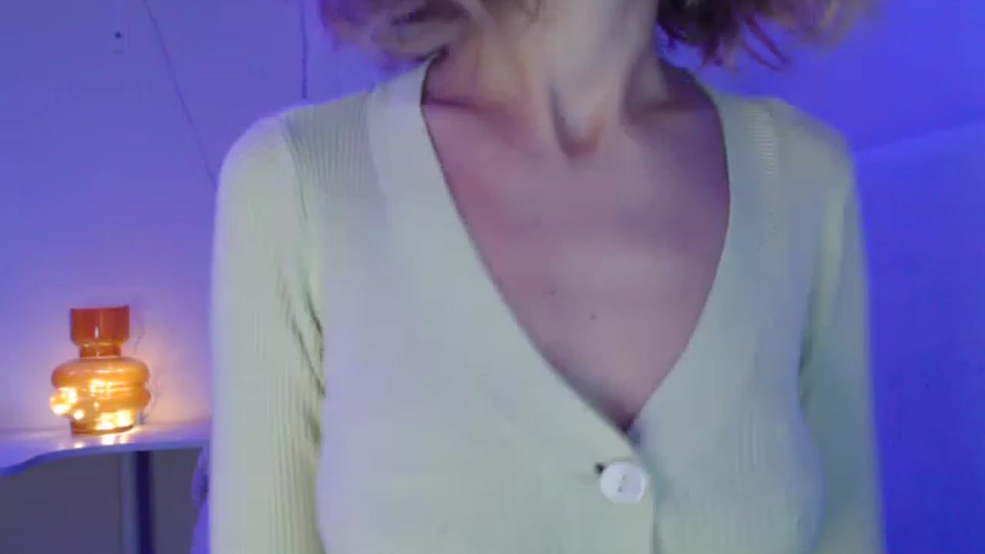 Gallery image thumbnail from Nora_Sweet's myfreecams stream on, 11/22/2022, 11:14 image 5 of 20