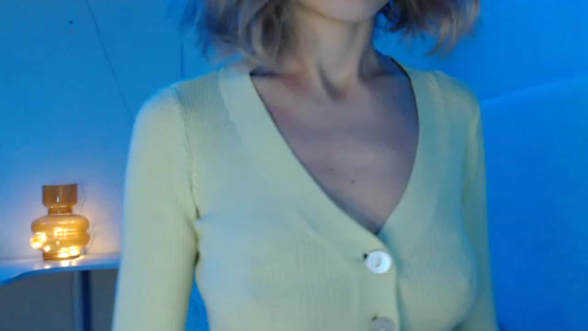 Gallery image thumbnail from Nora_Sweet's myfreecams stream on, 11/22/2022, 11:14 image 6 of 20