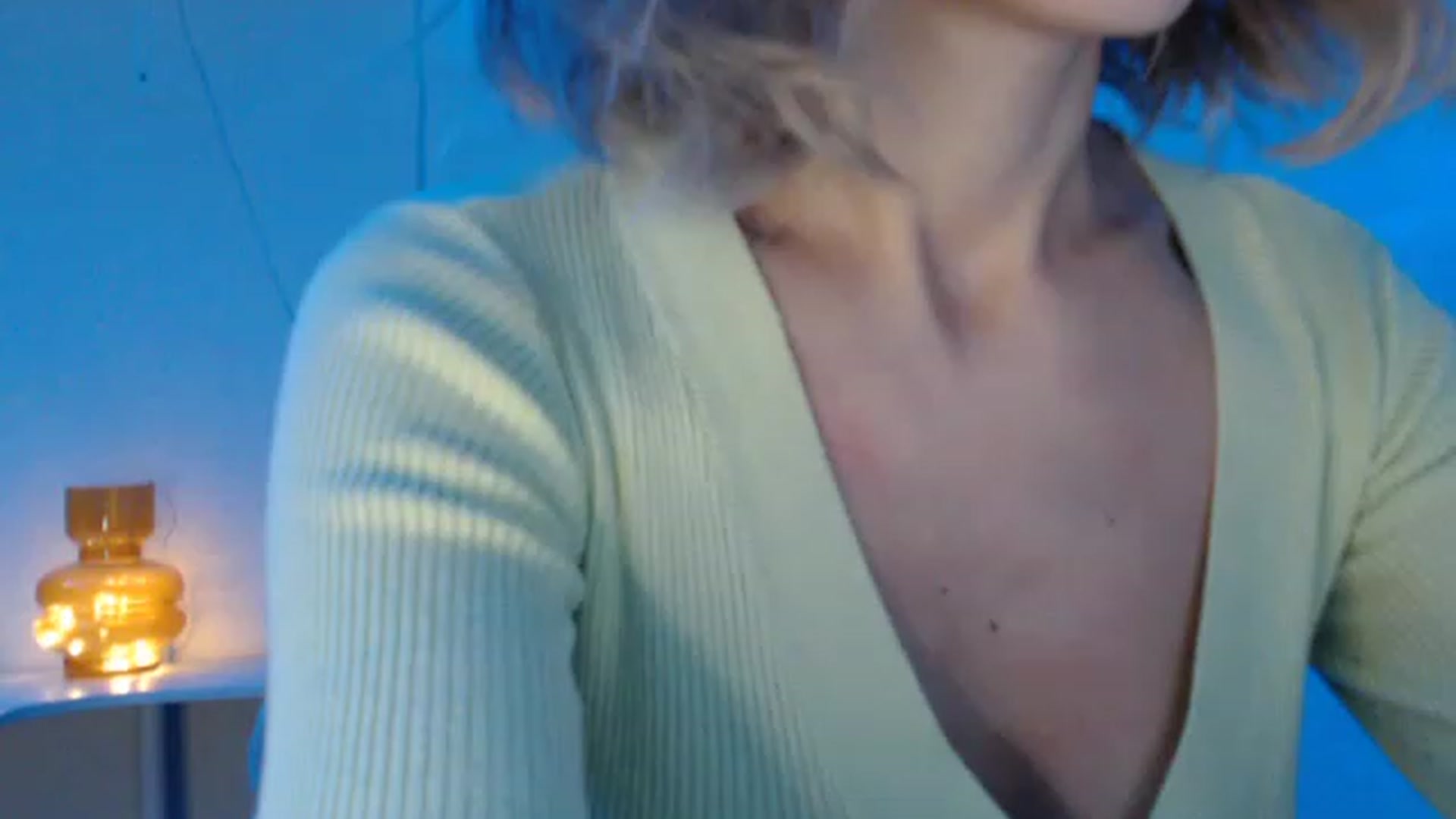 Gallery image thumbnail from Nora_Sweet's myfreecams stream on, 11/22/2022, 12:46 image 6 of 20
