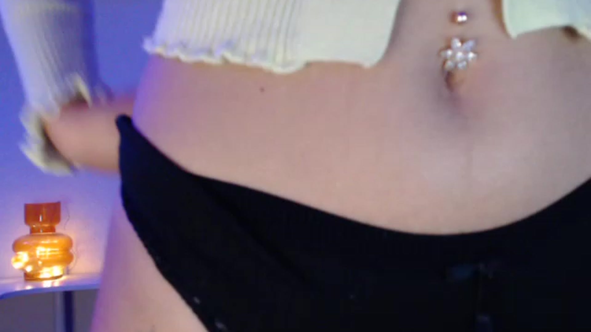 Gallery image thumbnail from Nora_Sweet's myfreecams stream on, 11/22/2022, 12:46 image 7 of 20