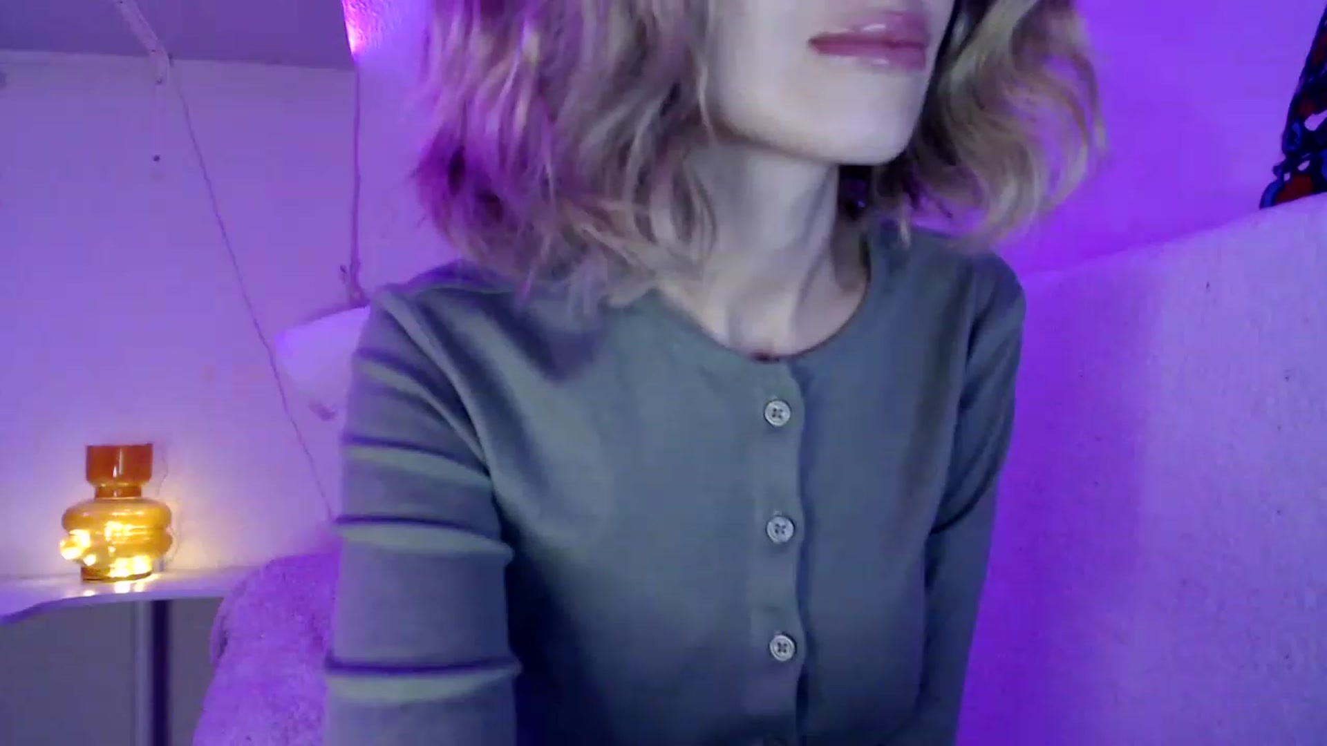 Gallery image thumbnail from Nora_Sweet's myfreecams stream on, 11/22/2022, 14:15 image 6 of 20