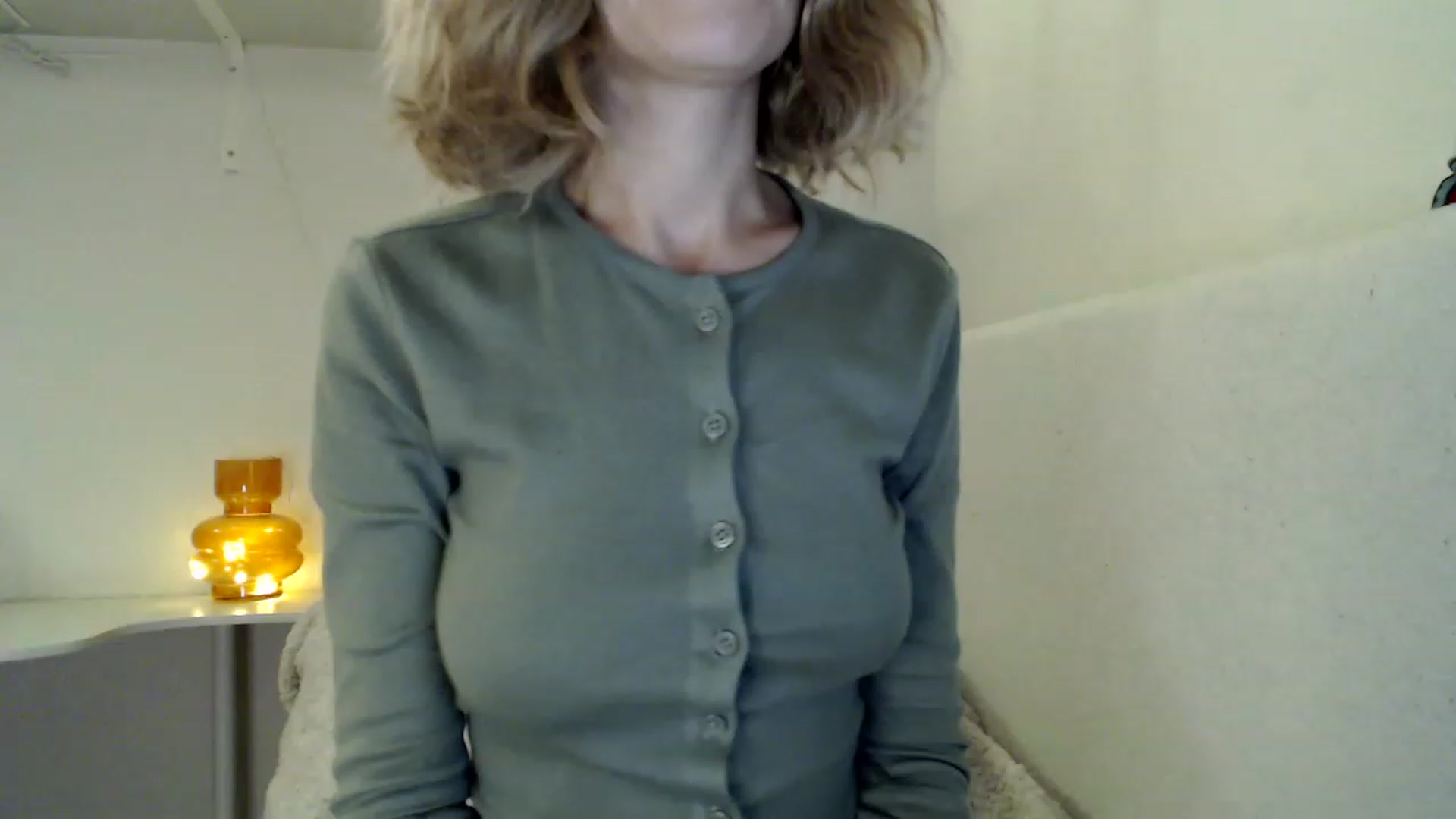 Gallery image thumbnail from Nora_Sweet's myfreecams stream on, 11/22/2022, 15:16 image 8 of 20
