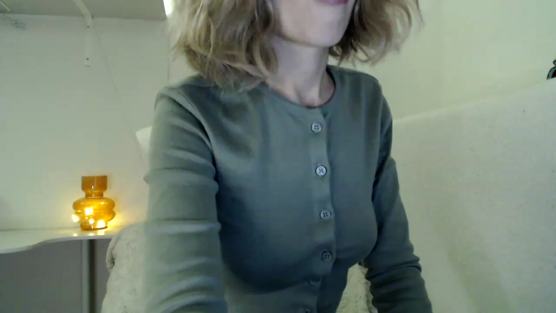 Gallery image thumbnail from Nora_Sweet's myfreecams stream on, 11/22/2022, 15:16 image 2 of 20