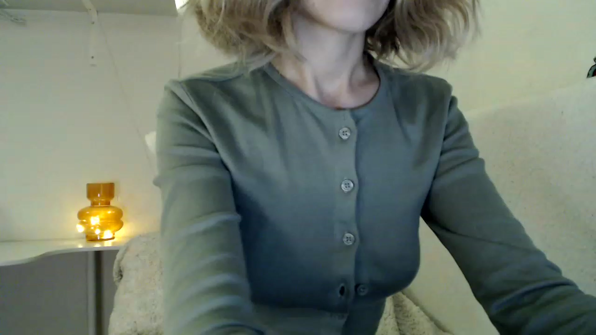Gallery image thumbnail from Nora_Sweet's myfreecams stream on, 11/22/2022, 15:16 image 4 of 20