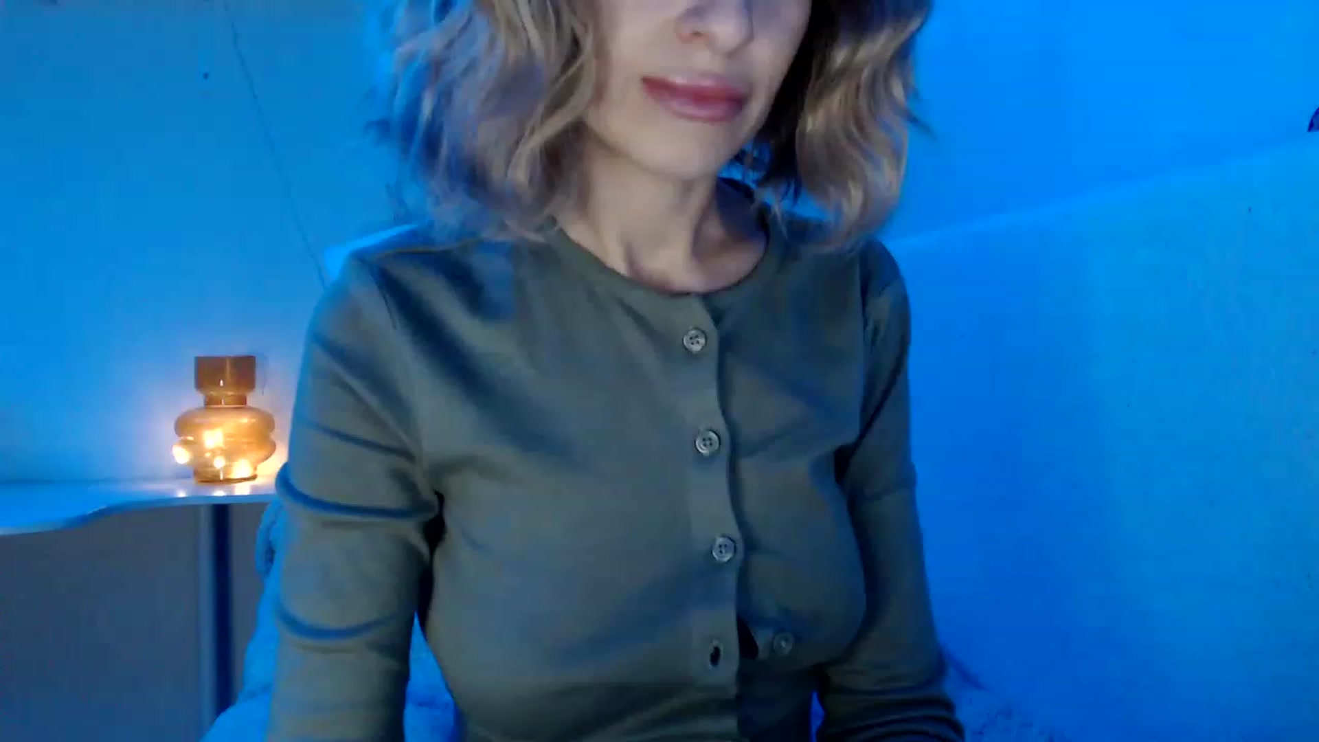 Gallery image thumbnail from Nora_Sweet's myfreecams stream on, 11/22/2022, 15:33 image 19 of 20