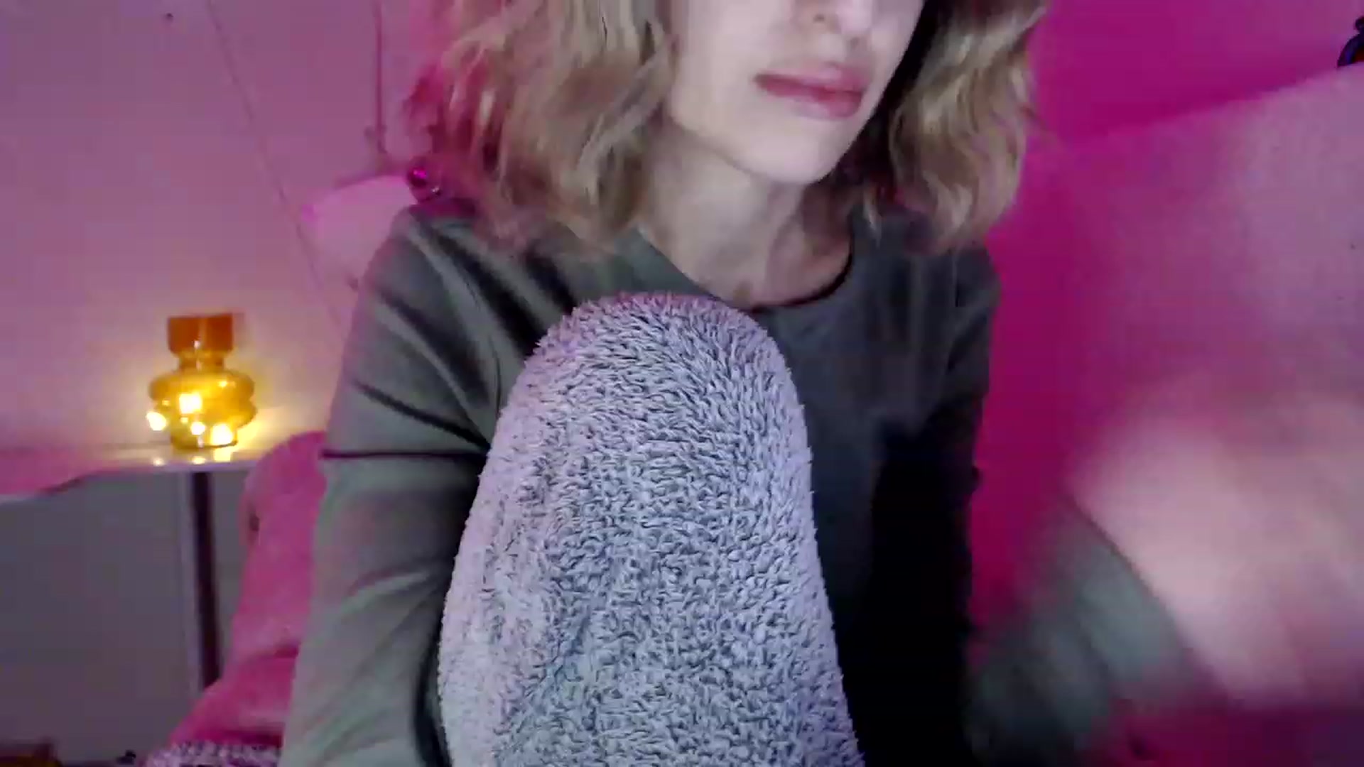 Gallery image thumbnail from Nora_Sweet's myfreecams stream on, 11/22/2022, 15:33 image 20 of 20