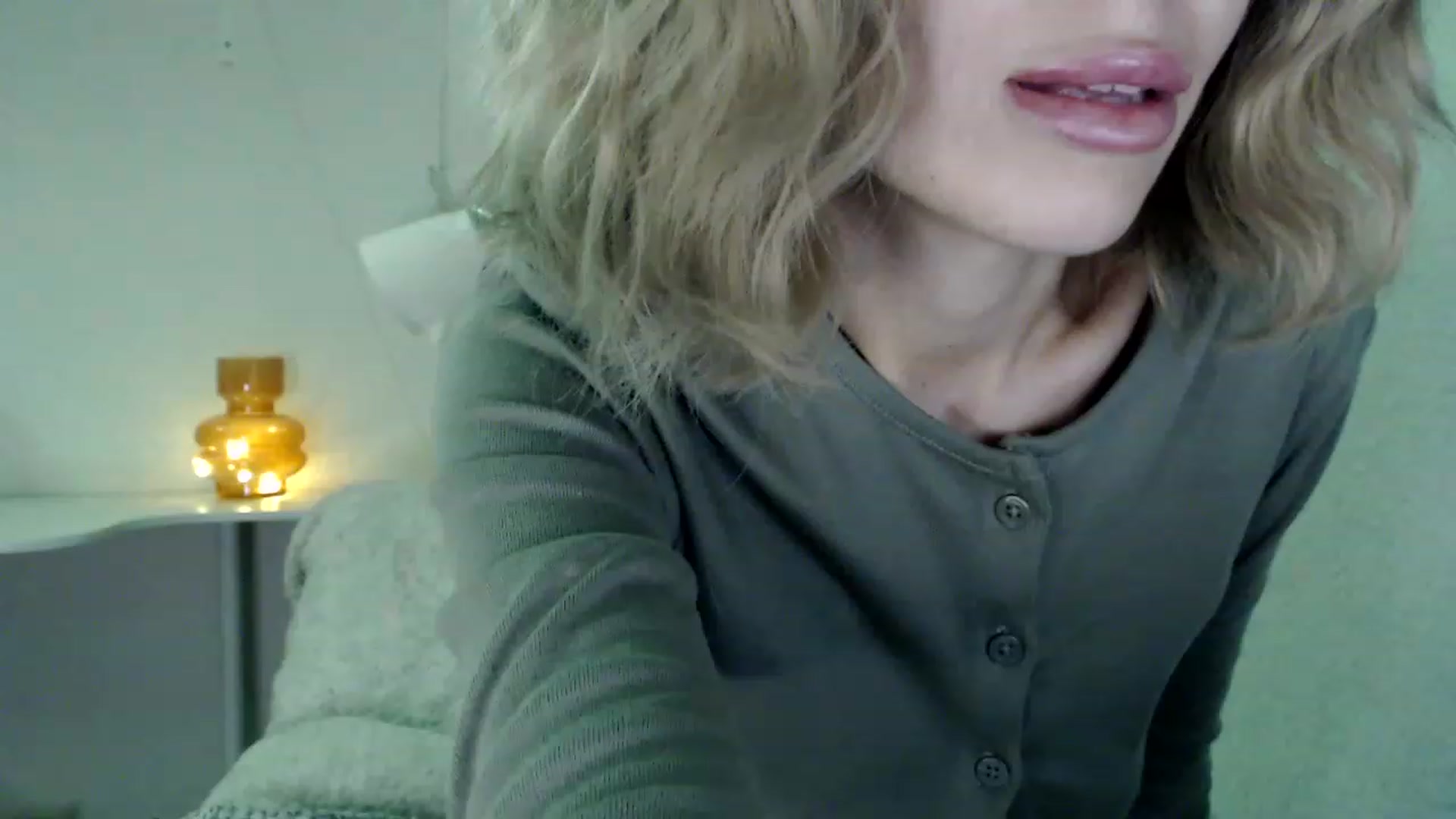 Gallery image thumbnail from Nora_Sweet's myfreecams stream on, 11/22/2022, 15:33 image 18 of 20