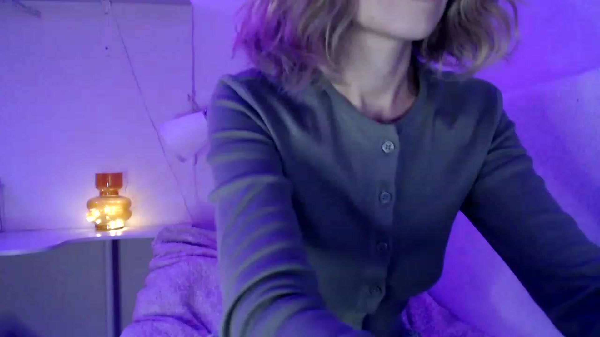 Gallery image thumbnail from Nora_Sweet's myfreecams stream on, 11/22/2022, 22:19 image 3 of 20