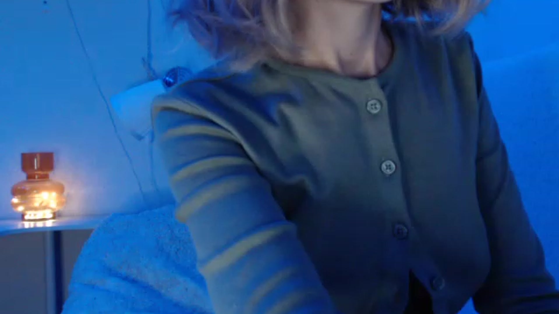 Gallery image thumbnail from Nora_Sweet's myfreecams stream on, 11/23/2022, 22:07 image 19 of 20