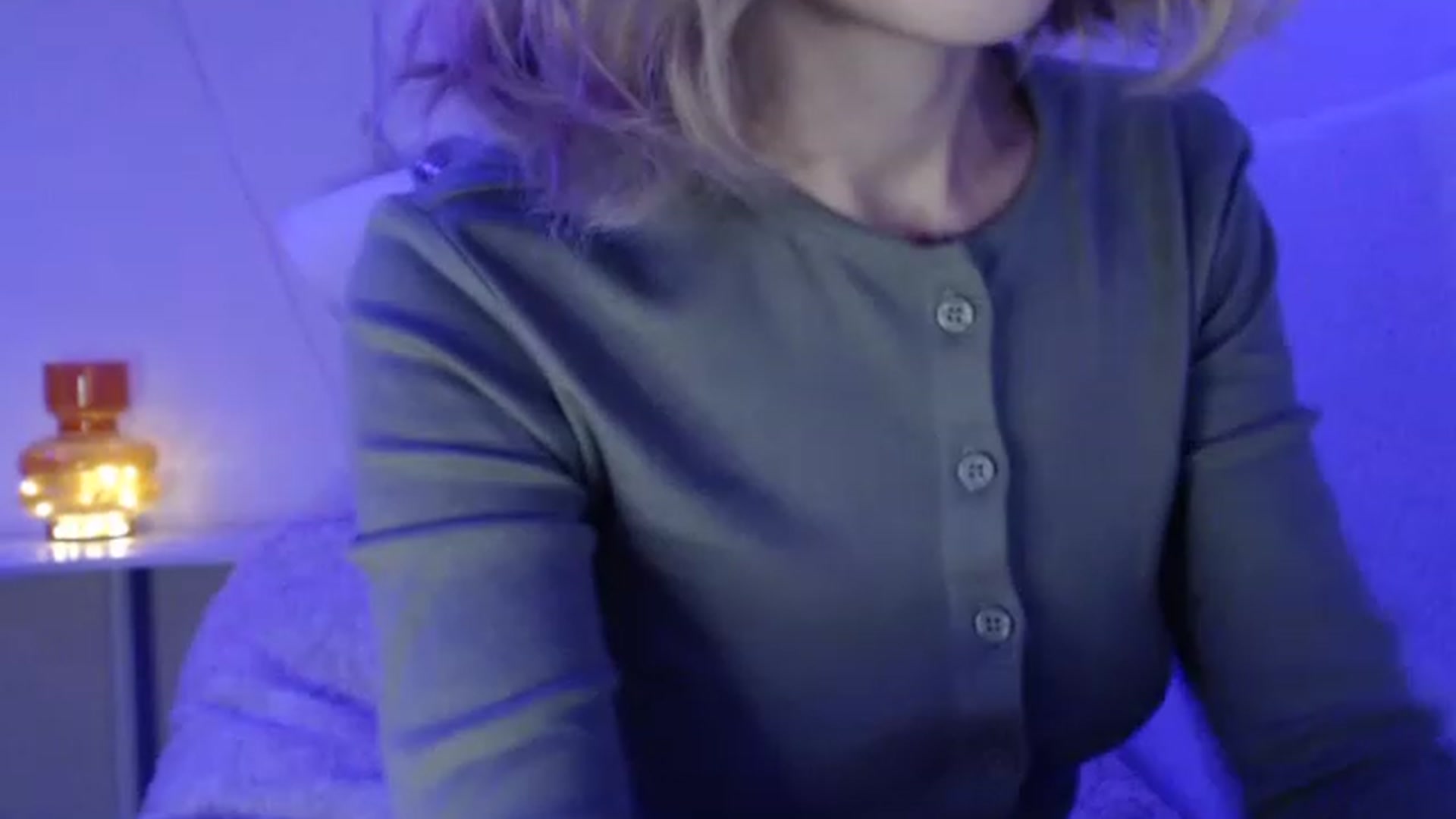 Gallery image thumbnail from Nora_Sweet's myfreecams stream on, 11/23/2022, 22:07 image 15 of 20