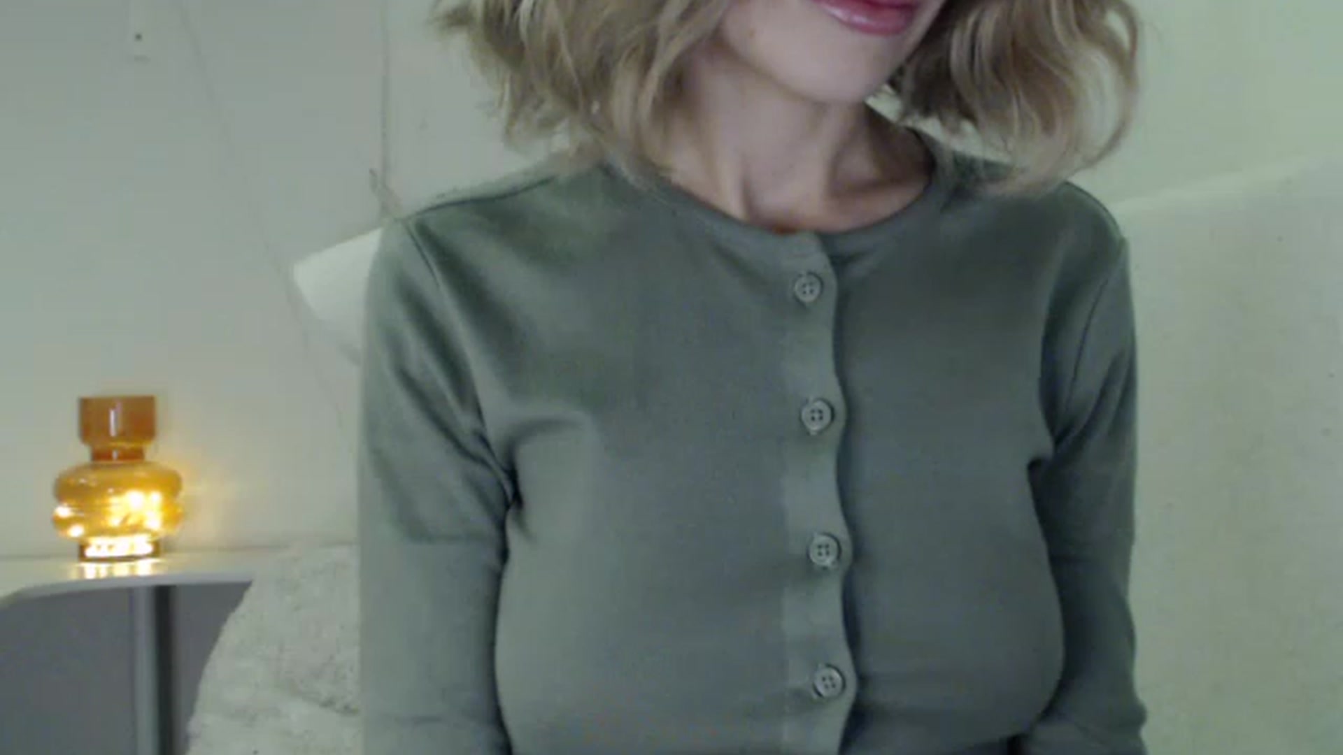 Gallery image thumbnail from Nora_Sweet's myfreecams stream on, 11/23/2022, 22:07 image 5 of 20