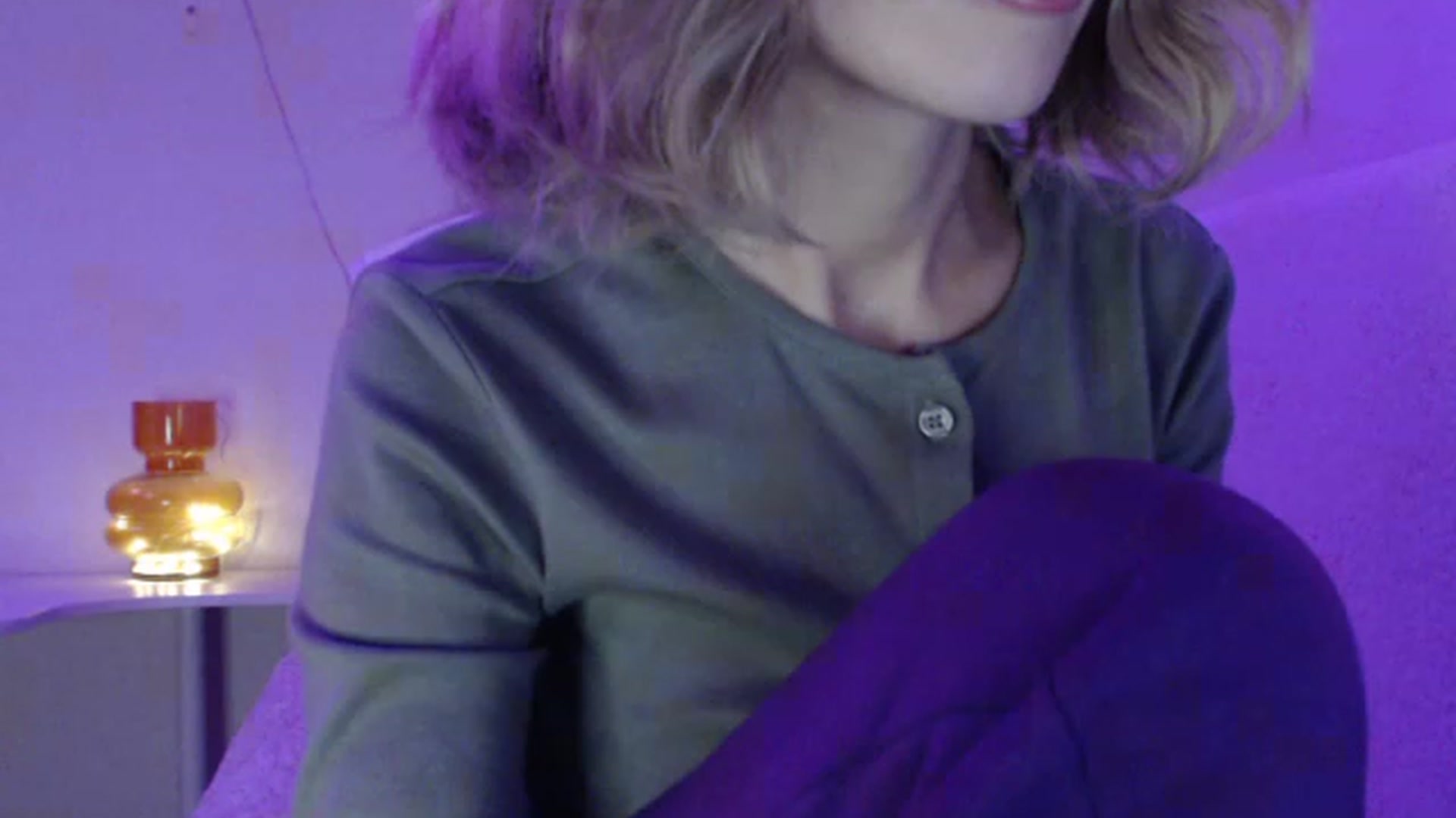 Gallery image thumbnail from Nora_Sweet's myfreecams stream on, 11/25/2022, 24:25 image 12 of 20