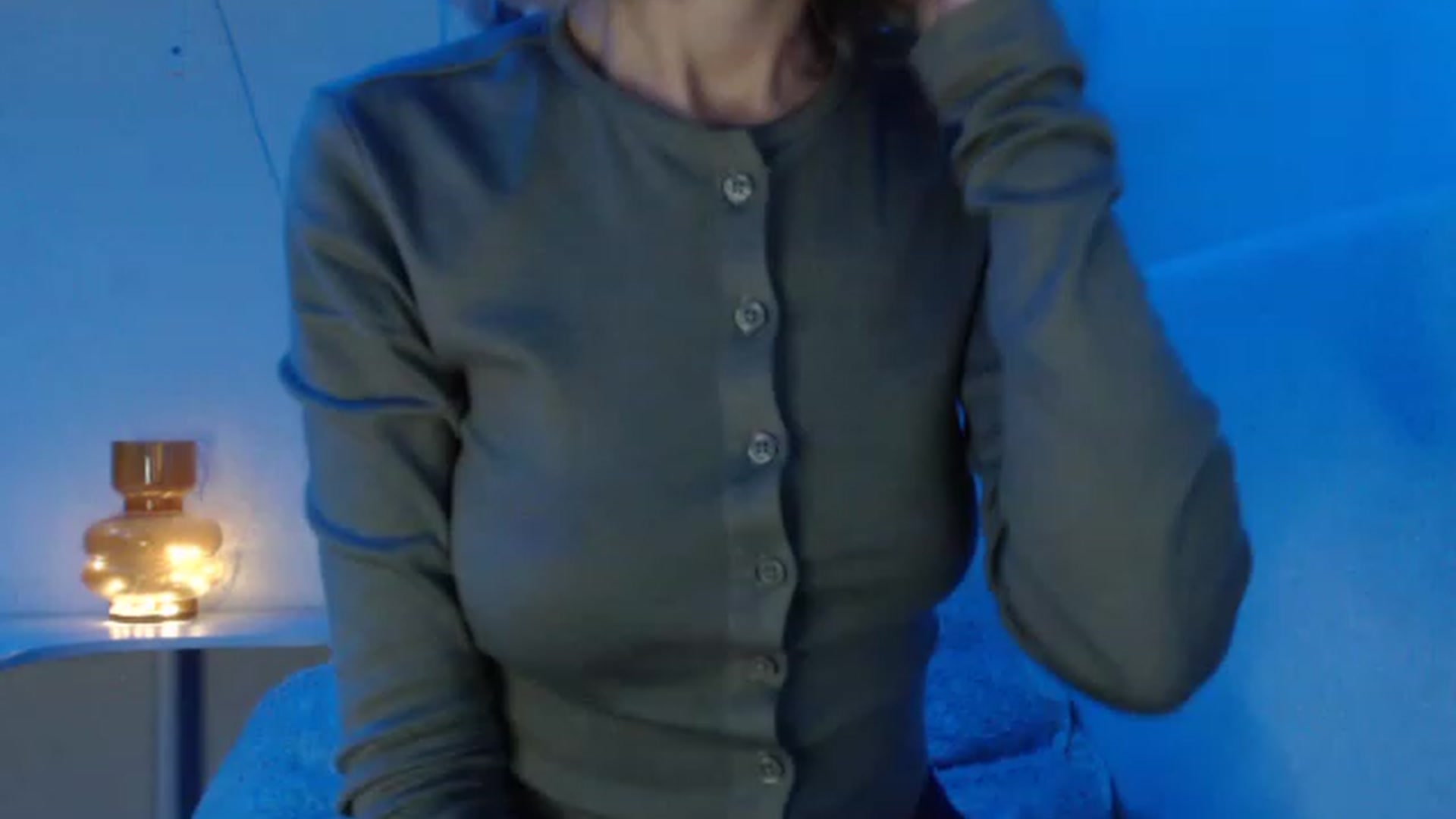 Gallery image thumbnail from Nora_Sweet's myfreecams stream on, 11/25/2022, 24:25 image 1 of 20