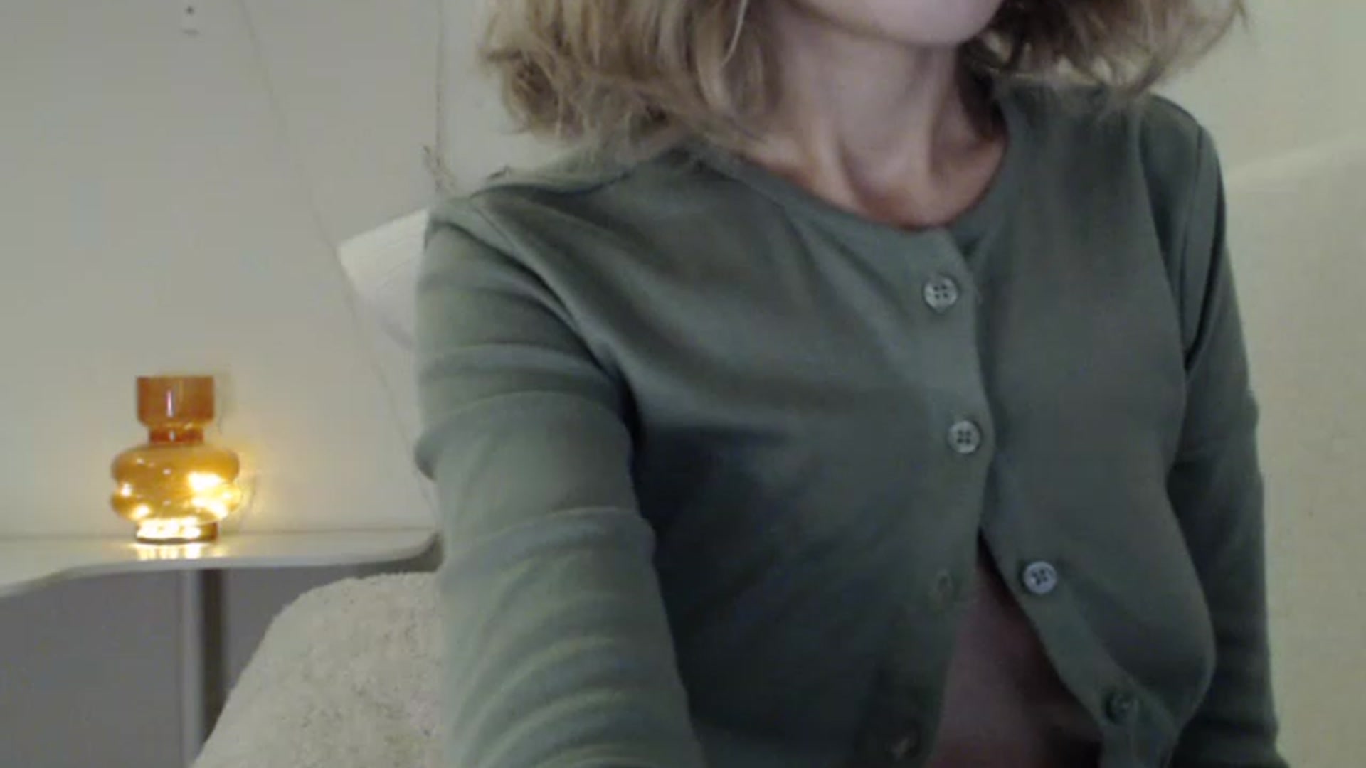 Gallery image thumbnail from Nora_Sweet's myfreecams stream on, 11/25/2022, 24:25 image 20 of 20