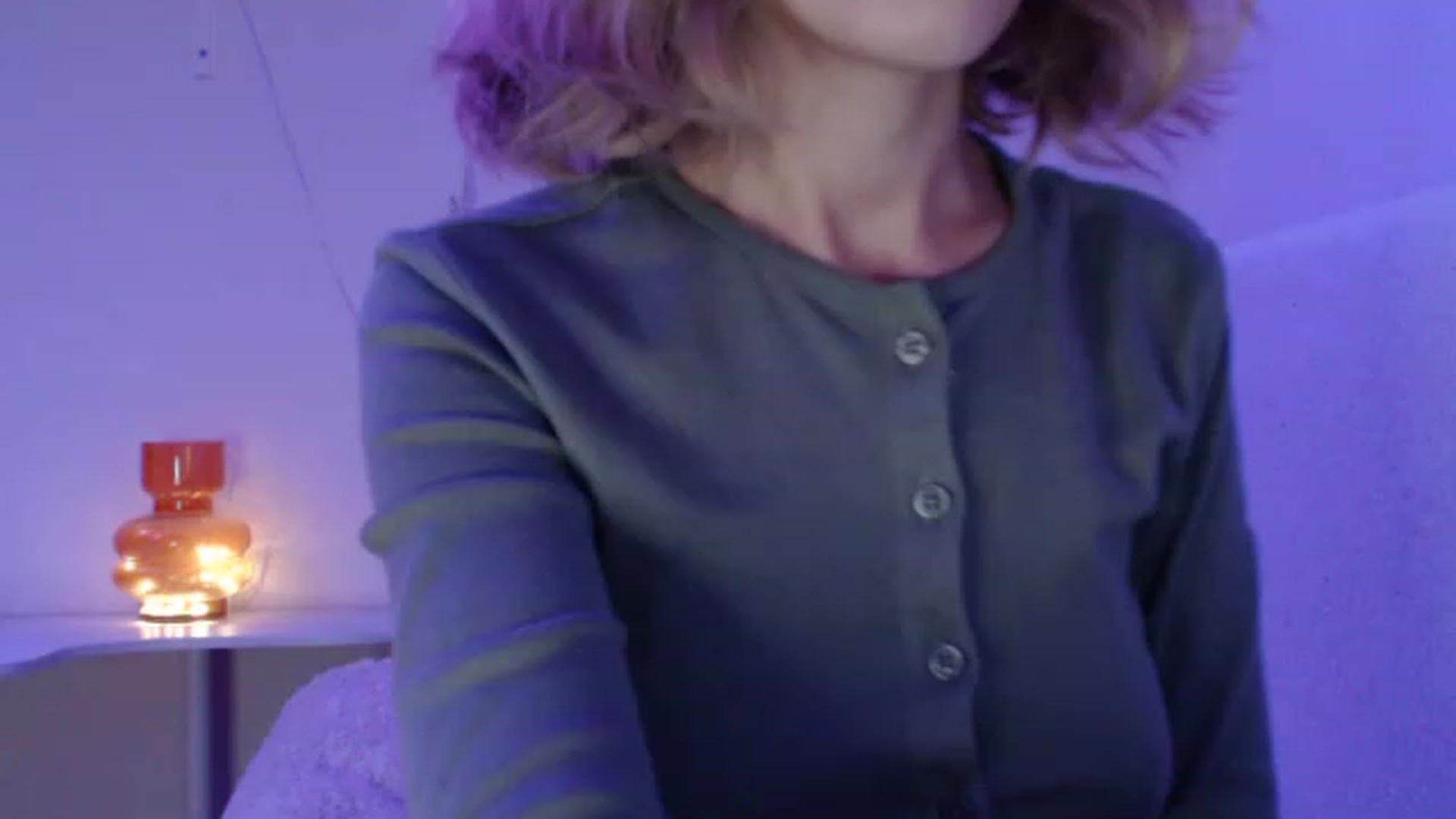 Gallery image thumbnail from Nora_Sweet's myfreecams stream on, 11/25/2022, 24:25 image 8 of 20