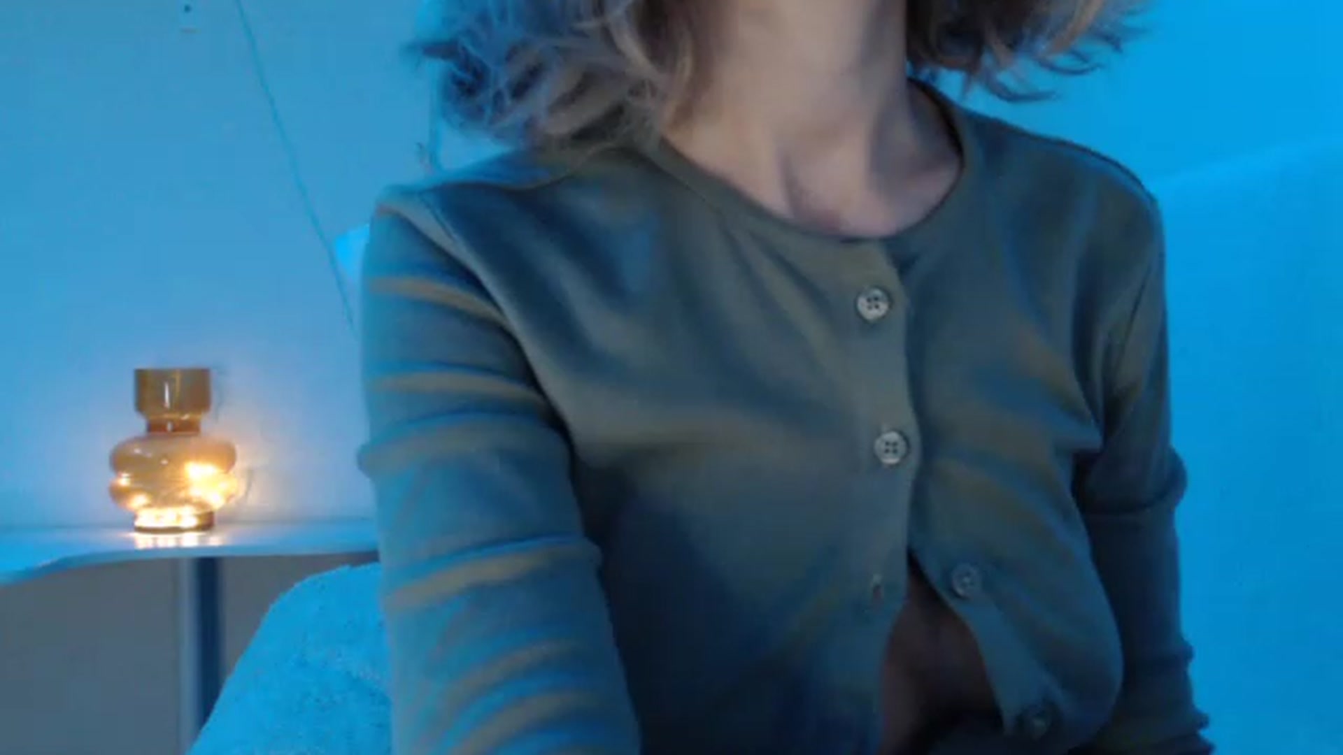 Gallery image thumbnail from Nora_Sweet's myfreecams stream on, 11/25/2022, 24:25 image 19 of 20