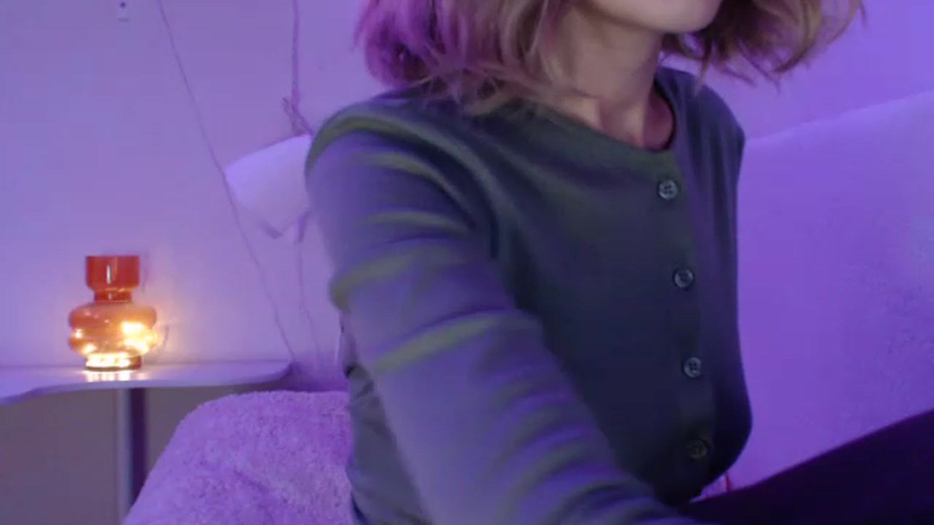 Gallery image thumbnail from Nora_Sweet's myfreecams stream on, 11/25/2022, 24:25 image 13 of 20