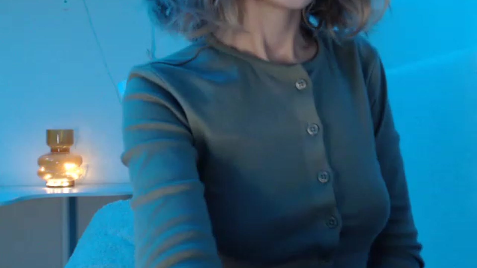 Gallery image thumbnail from Nora_Sweet's myfreecams stream on, 11/25/2022, 24:25 image 14 of 20