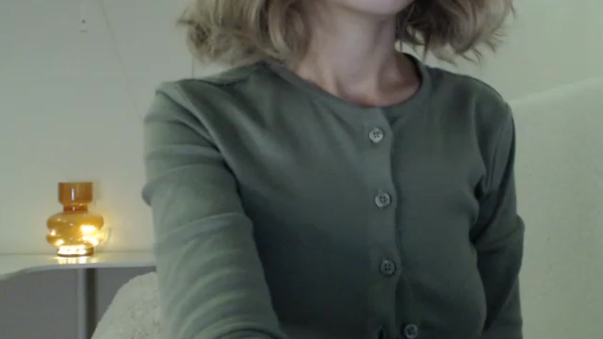 Gallery image thumbnail from Nora_Sweet's myfreecams stream on, 11/25/2022, 24:25 image 10 of 20