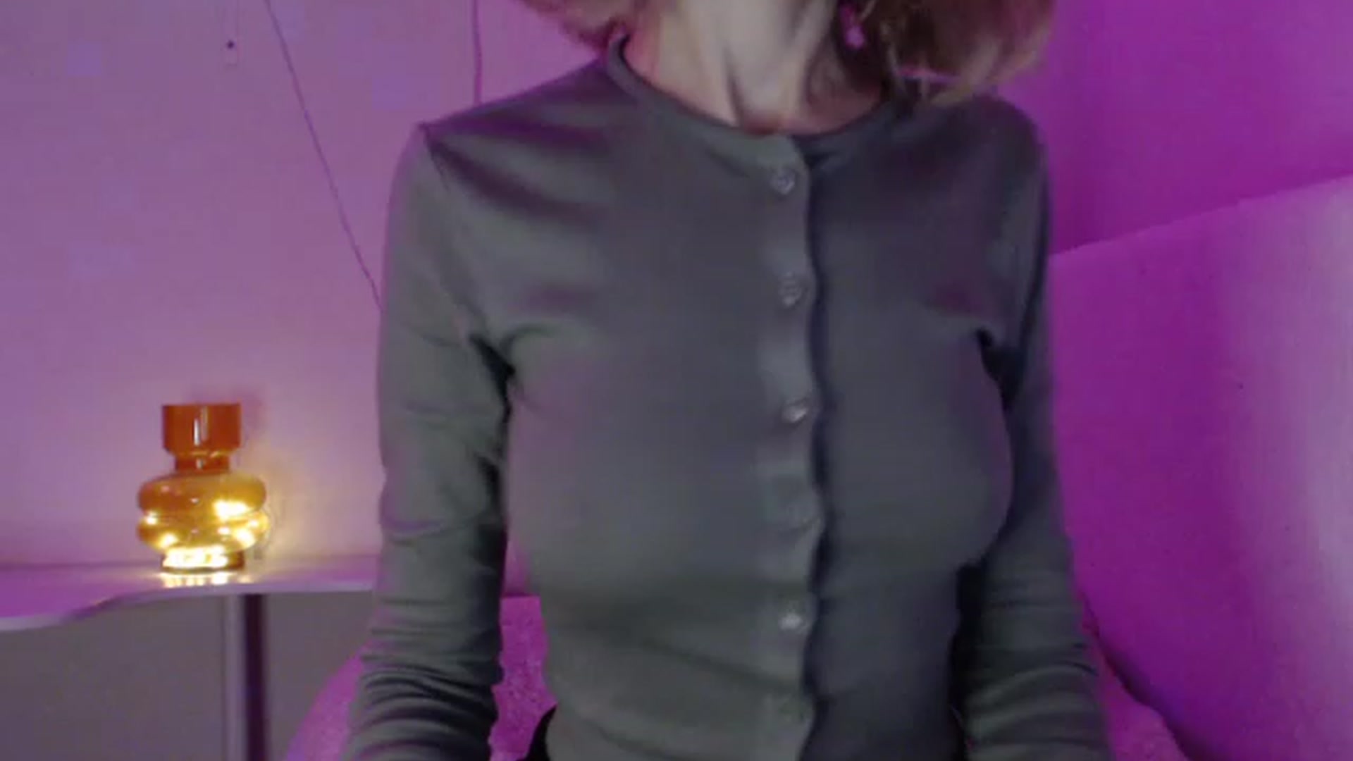 Gallery image thumbnail from Nora_Sweet's myfreecams stream on, 11/25/2022, 12:16 image 9 of 20