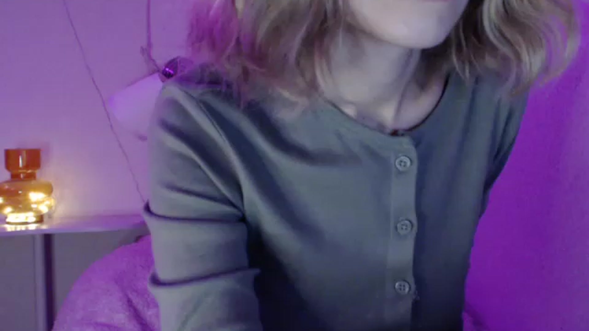 Gallery image thumbnail from Nora_Sweet's myfreecams stream on, 12/01/2022, 08:05 image 16 of 20