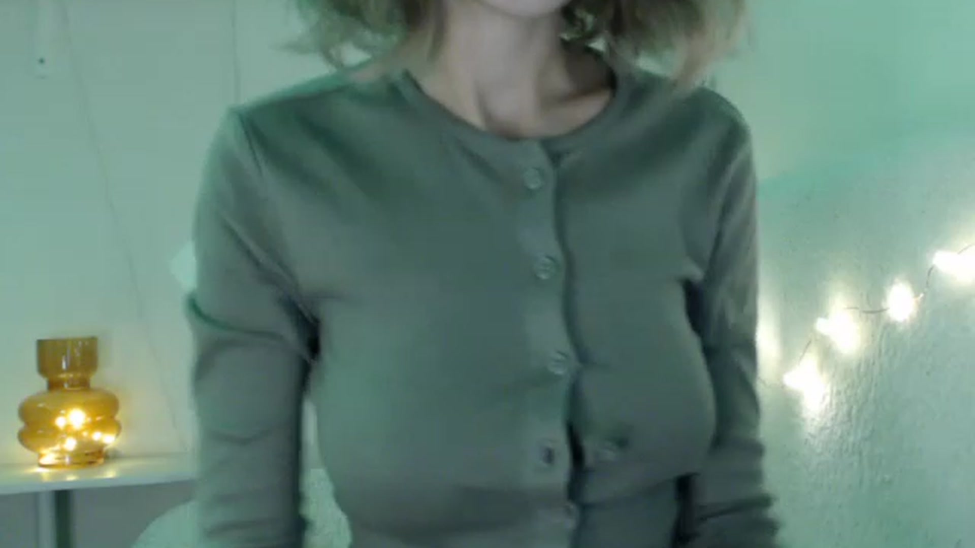 Gallery image thumbnail from Nora_Sweet's myfreecams stream on, 11/27/2022, 21:44 image 19 of 20
