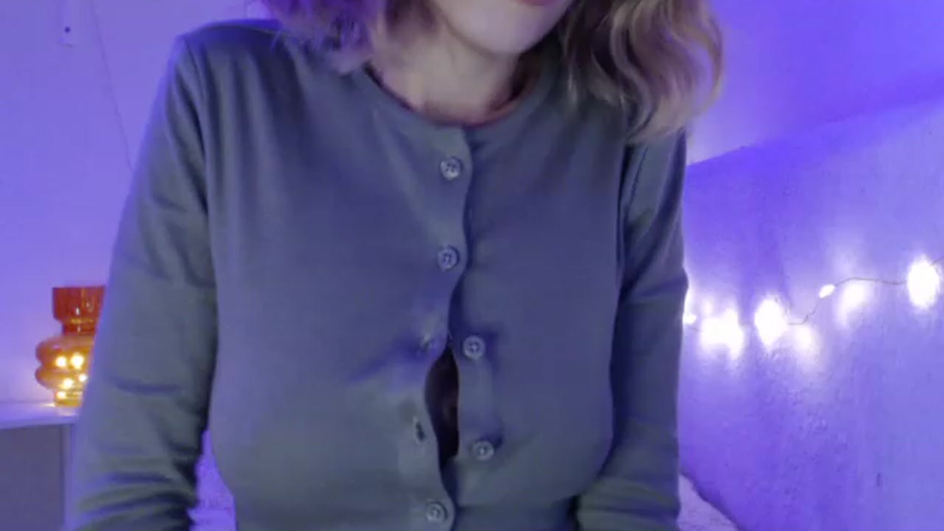 Gallery image thumbnail from Nora_Sweet's myfreecams stream on, 11/28/2022, 23:00 image 11 of 20