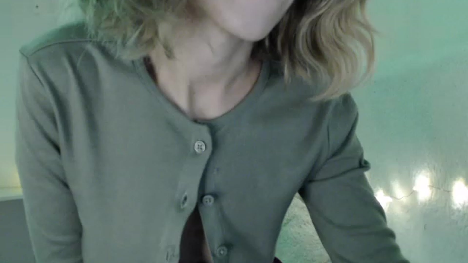 Gallery image thumbnail from Nora_Sweet's myfreecams stream on, 11/29/2022, 24:27 image 9 of 20