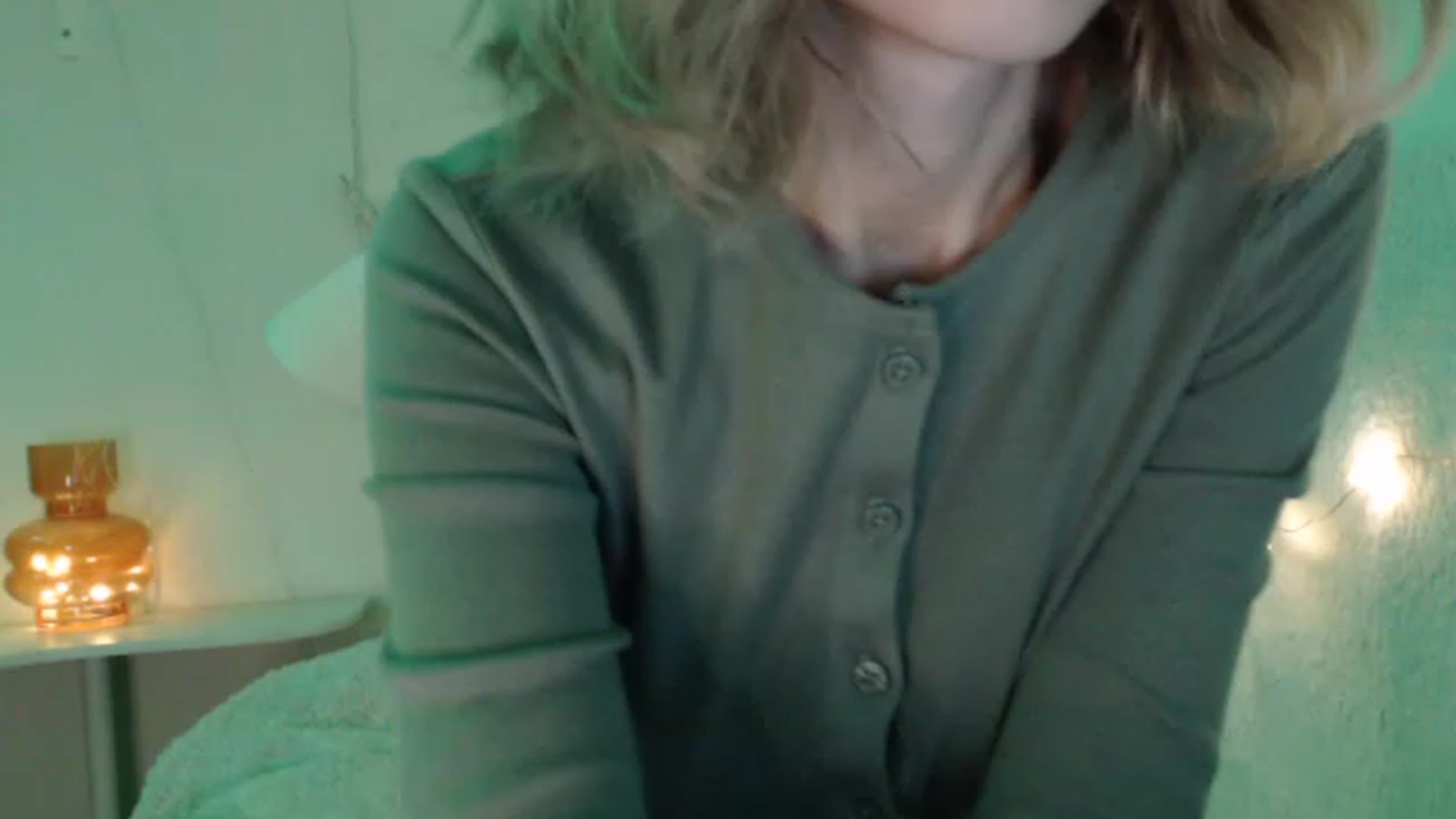 Gallery image thumbnail from Nora_Sweet's myfreecams stream on, 11/29/2022, 12:40 image 13 of 20