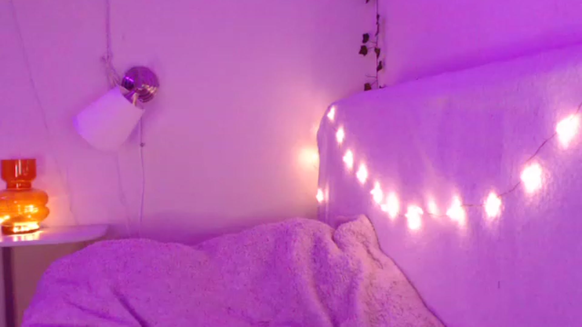 Gallery image thumbnail from Nora_Sweet's myfreecams stream on, 12/03/2022, 12:09 image 14 of 20