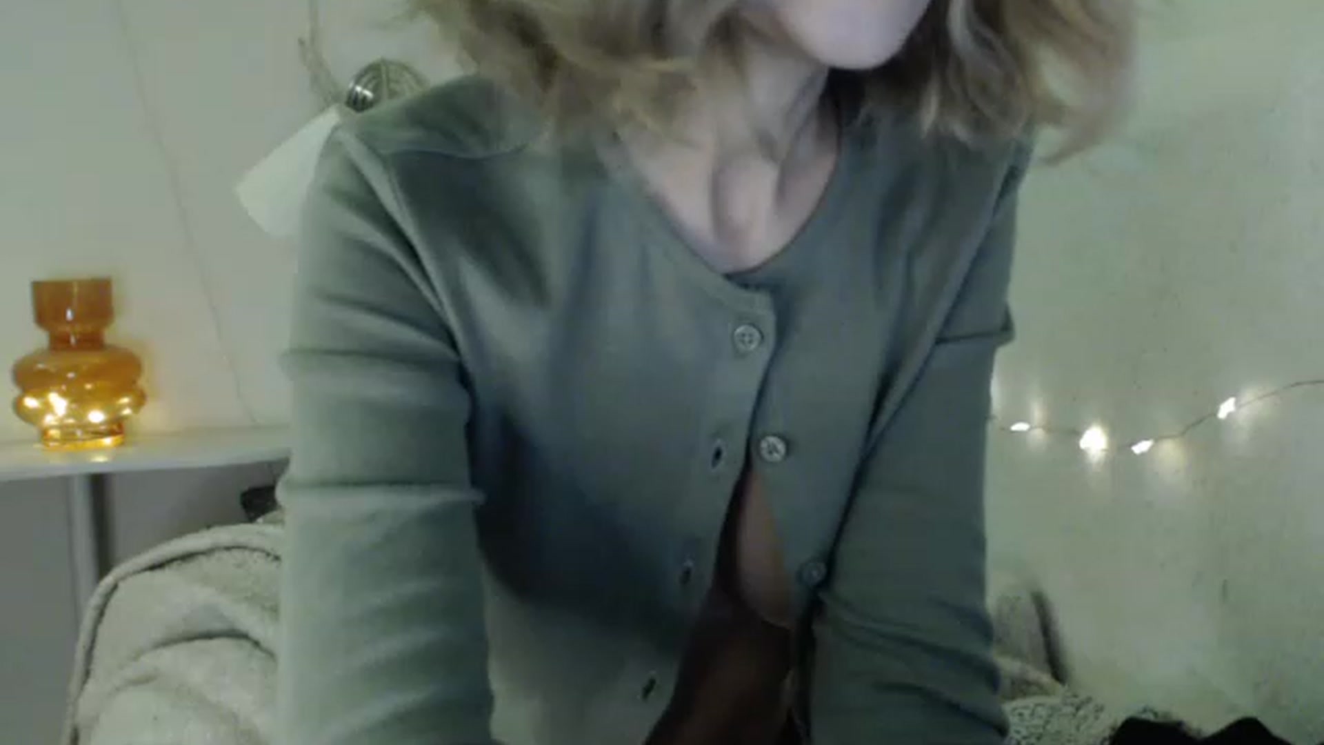 Gallery image thumbnail from Nora_Sweet's myfreecams stream on, 12/12/2022, 13:46 image 19 of 20