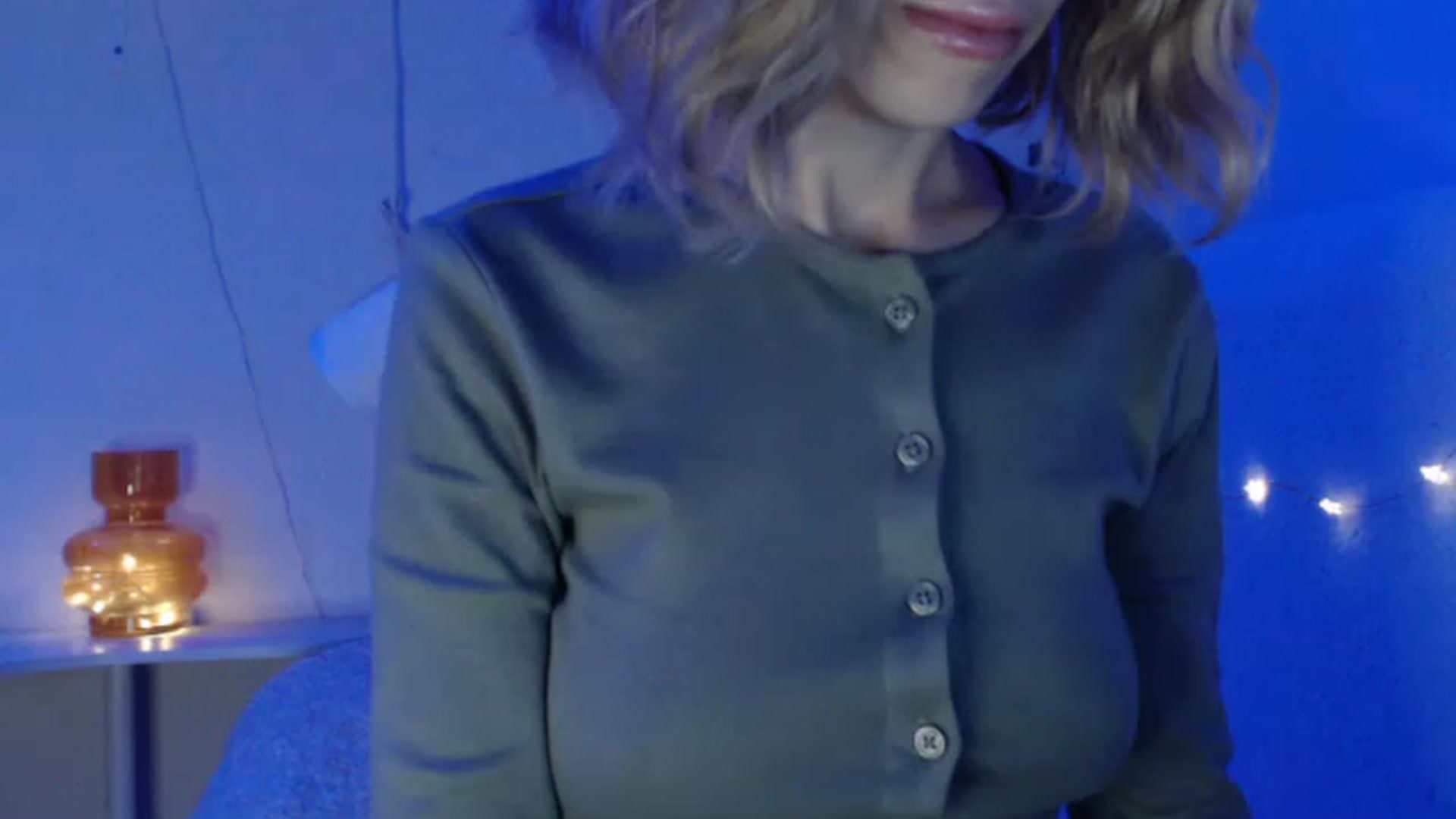 Gallery image thumbnail from Nora_Sweet's myfreecams stream on, 12/22/2022, 13:02 image 1 of 20