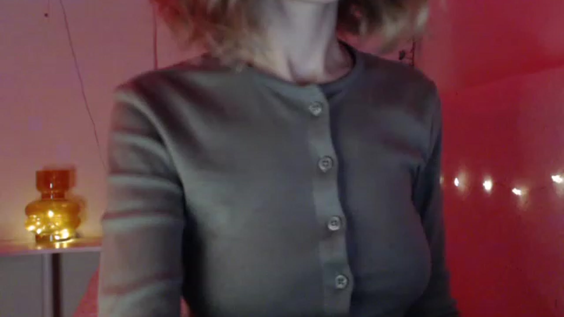 Gallery image thumbnail from Nora_Sweet's myfreecams stream on, 12/22/2022, 13:02 image 6 of 20