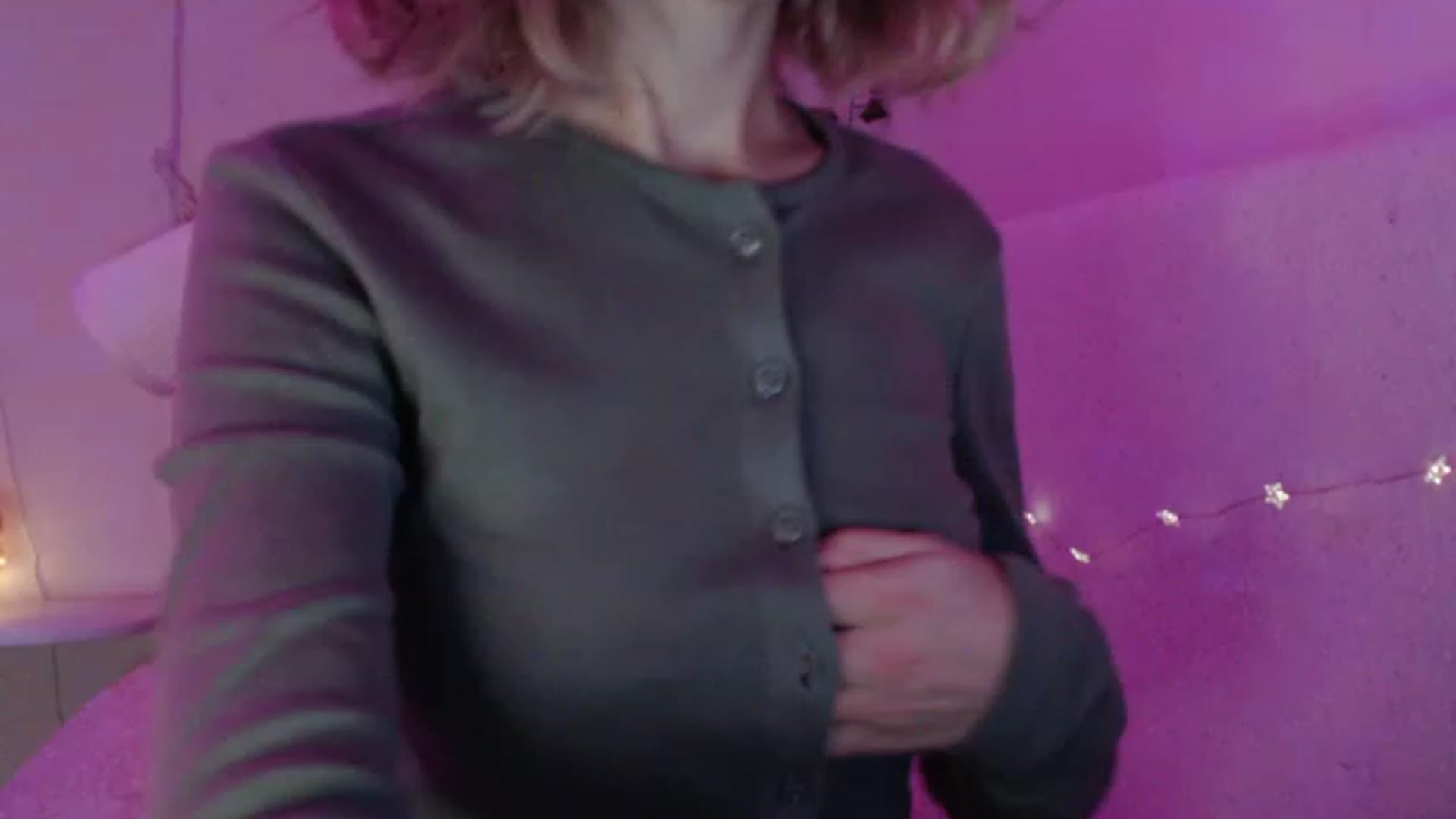 Gallery image thumbnail from Nora_Sweet's myfreecams stream on, 12/30/2022, 12:47 image 14 of 20