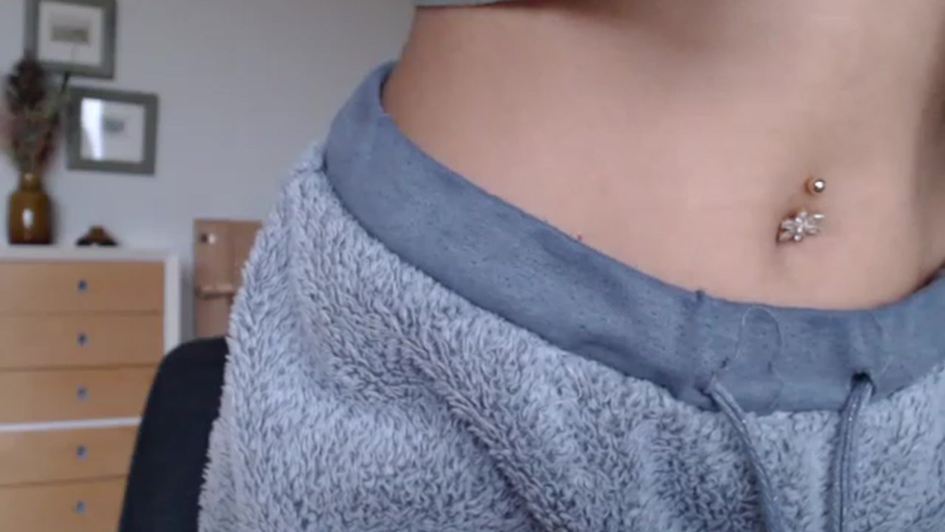Gallery image thumbnail from Nora_Sweet's myfreecams stream on, 01/02/2023, 13:22 image 13 of 20