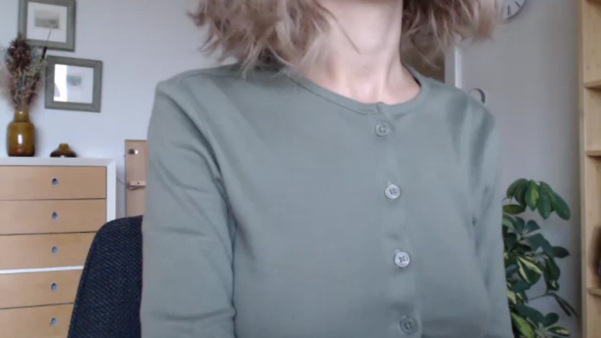 Gallery image thumbnail from Nora_Sweet's myfreecams stream on, 01/02/2023, 13:41 image 3 of 20