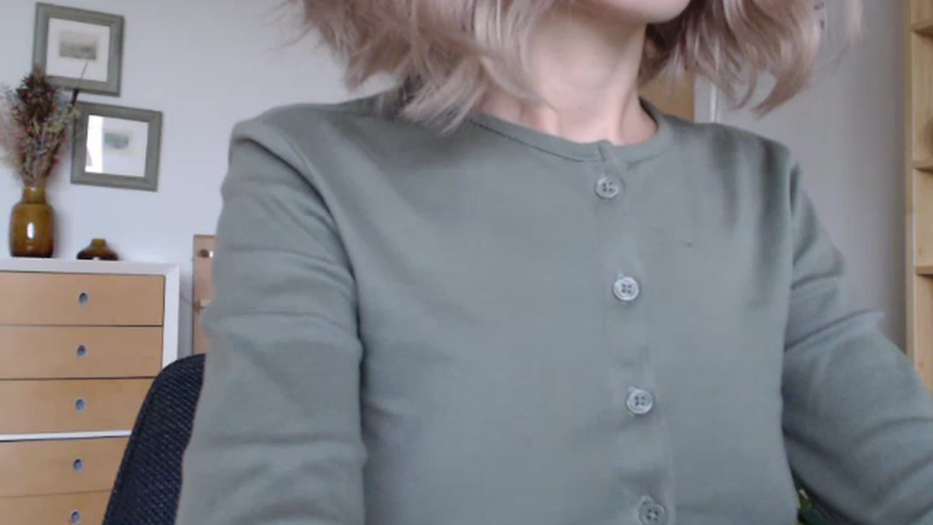 Gallery image thumbnail from Nora_Sweet's myfreecams stream on, 01/09/2023, 10:54 image 1 of 20