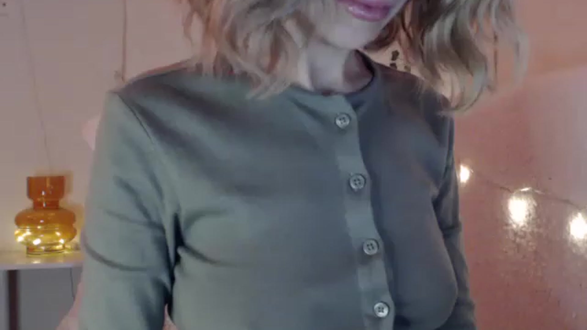 Gallery image thumbnail from Nora_Sweet's myfreecams stream on, 01/15/2023, 14:20 image 10 of 20