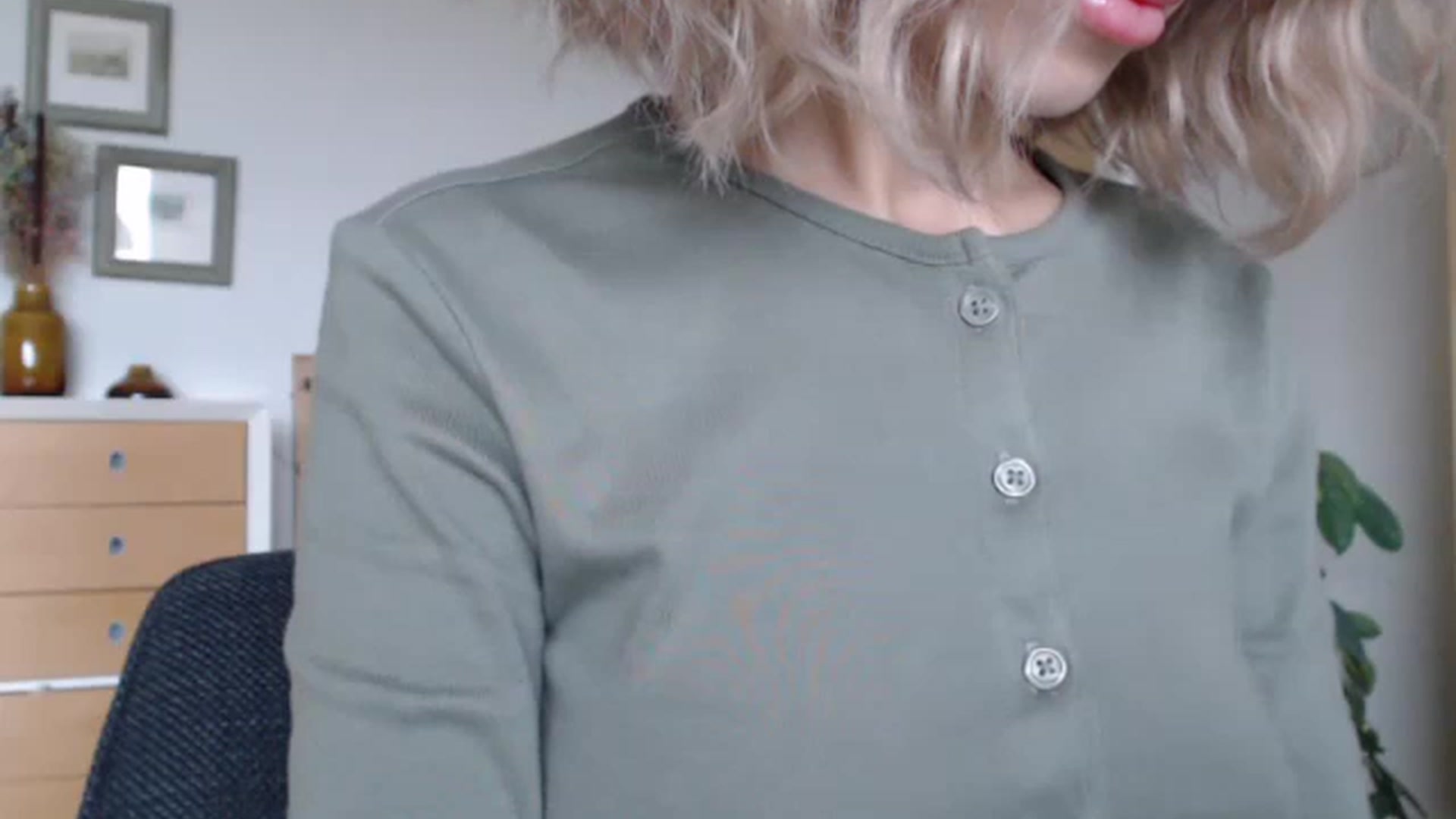 Gallery image thumbnail from Nora_Sweet's myfreecams stream on, 01/16/2023, 11:56 image 19 of 20