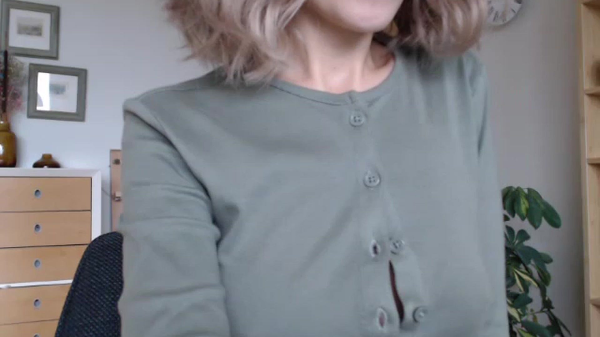 Gallery image thumbnail from Nora_Sweet's myfreecams stream on, 01/16/2023, 13:19 image 5 of 20