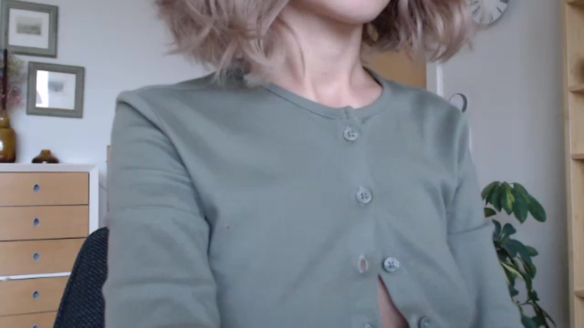 Gallery image thumbnail from Nora_Sweet's myfreecams stream on, 01/16/2023, 13:19 image 8 of 20