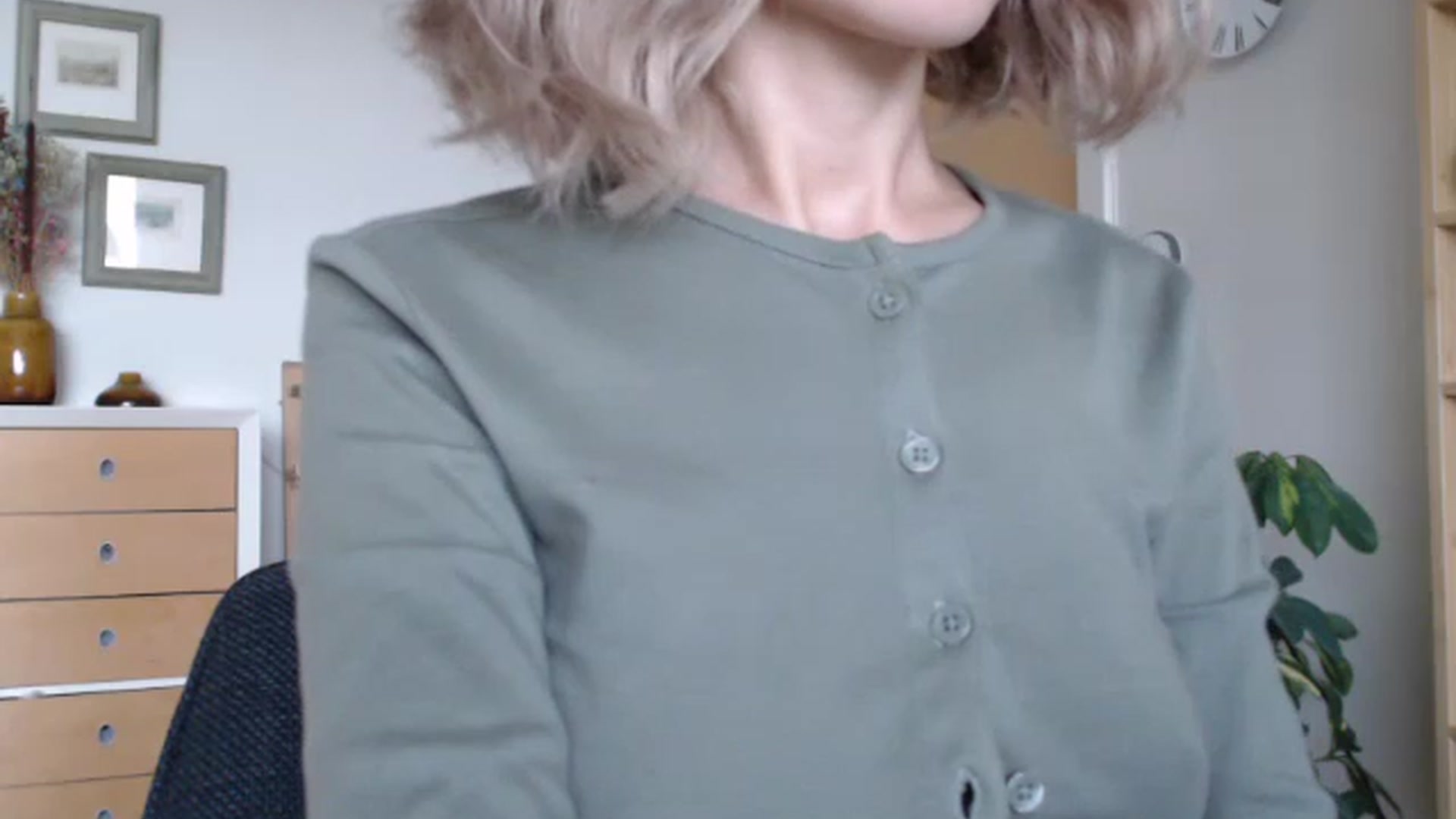 Gallery image thumbnail from Nora_Sweet's myfreecams stream on, 01/16/2023, 13:19 image 15 of 20